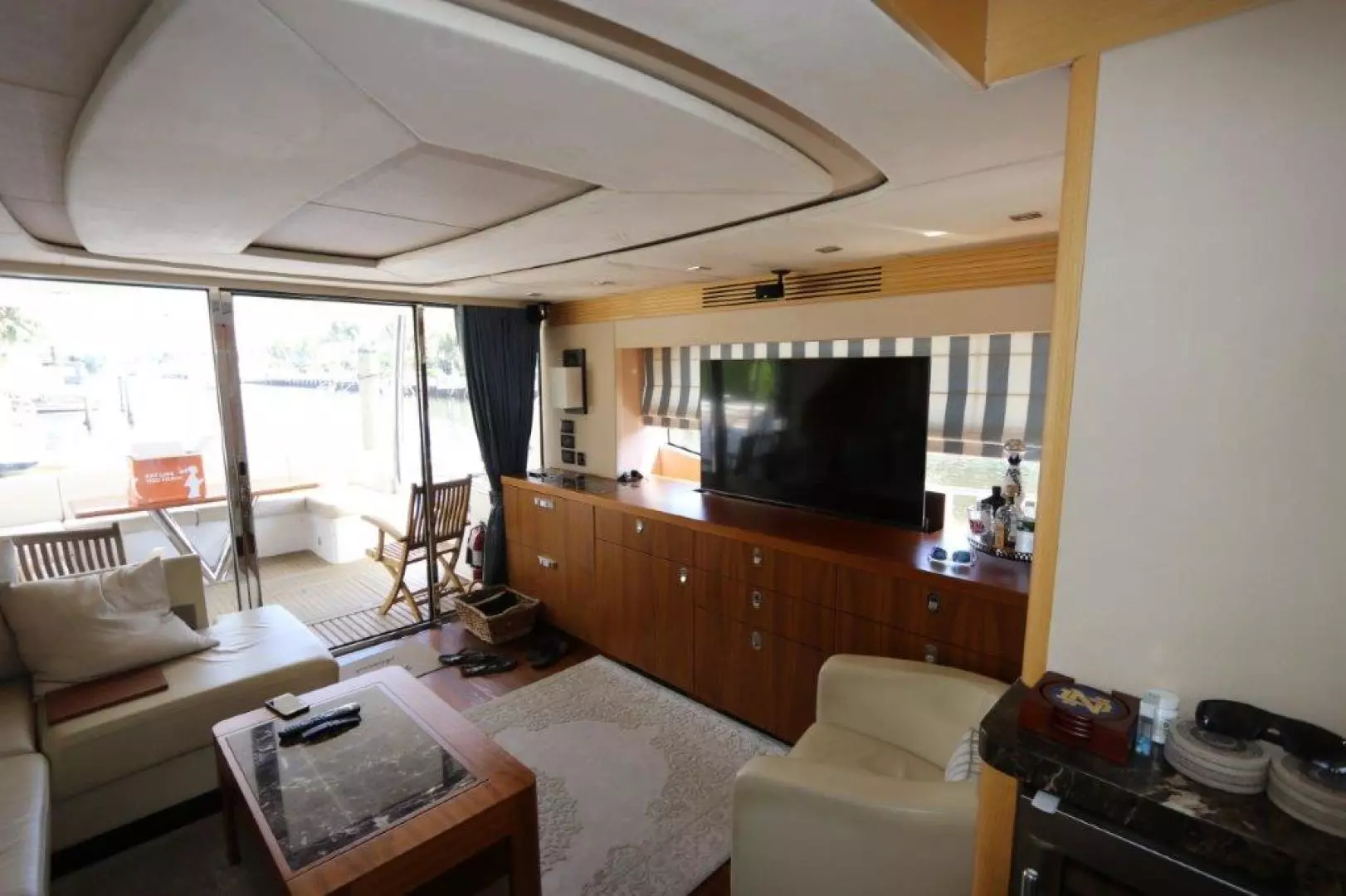 2015 Sunseeker Yacht - Image 32