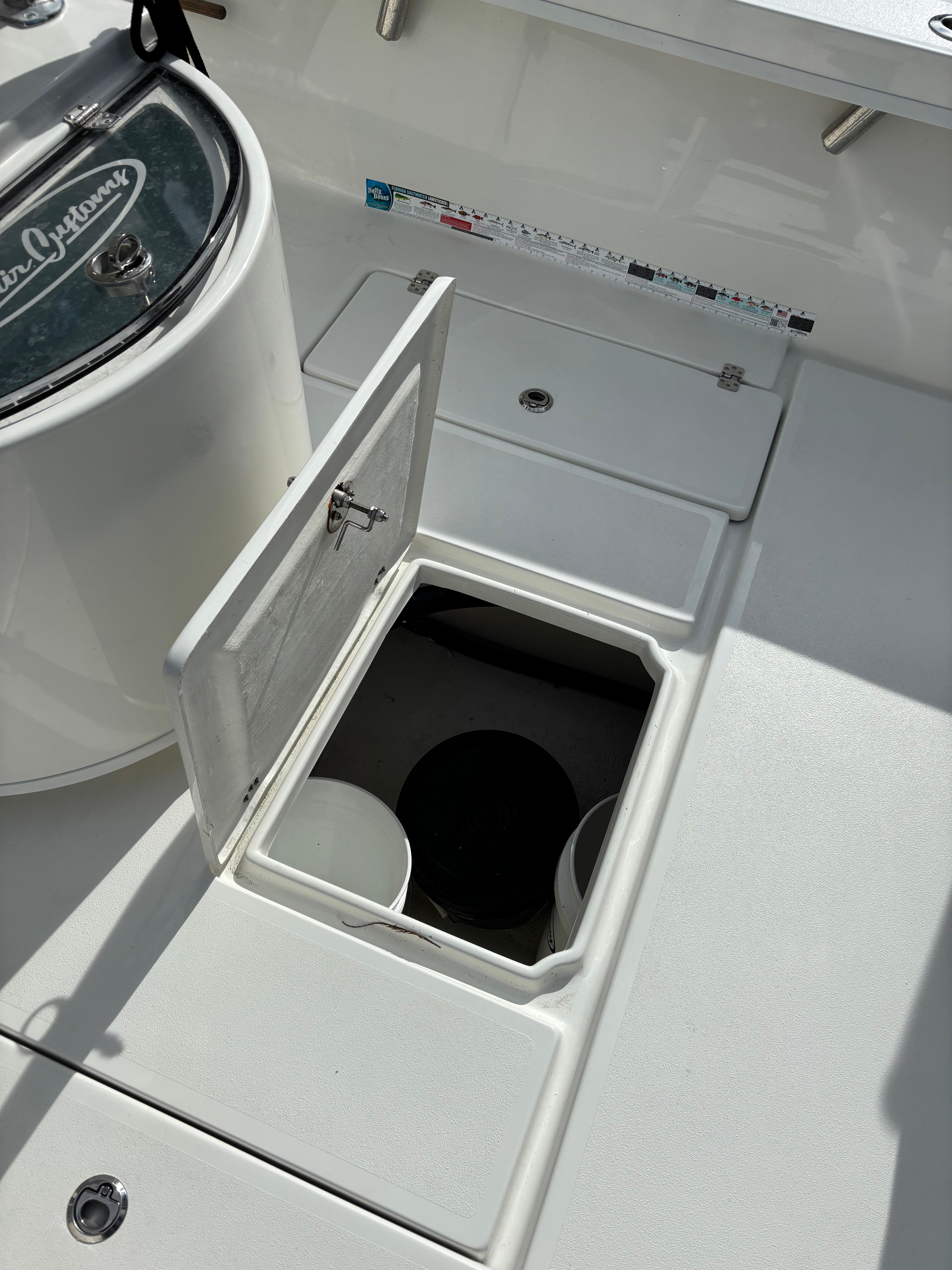 2025 Pair Customs 24 Center Console DV - 21