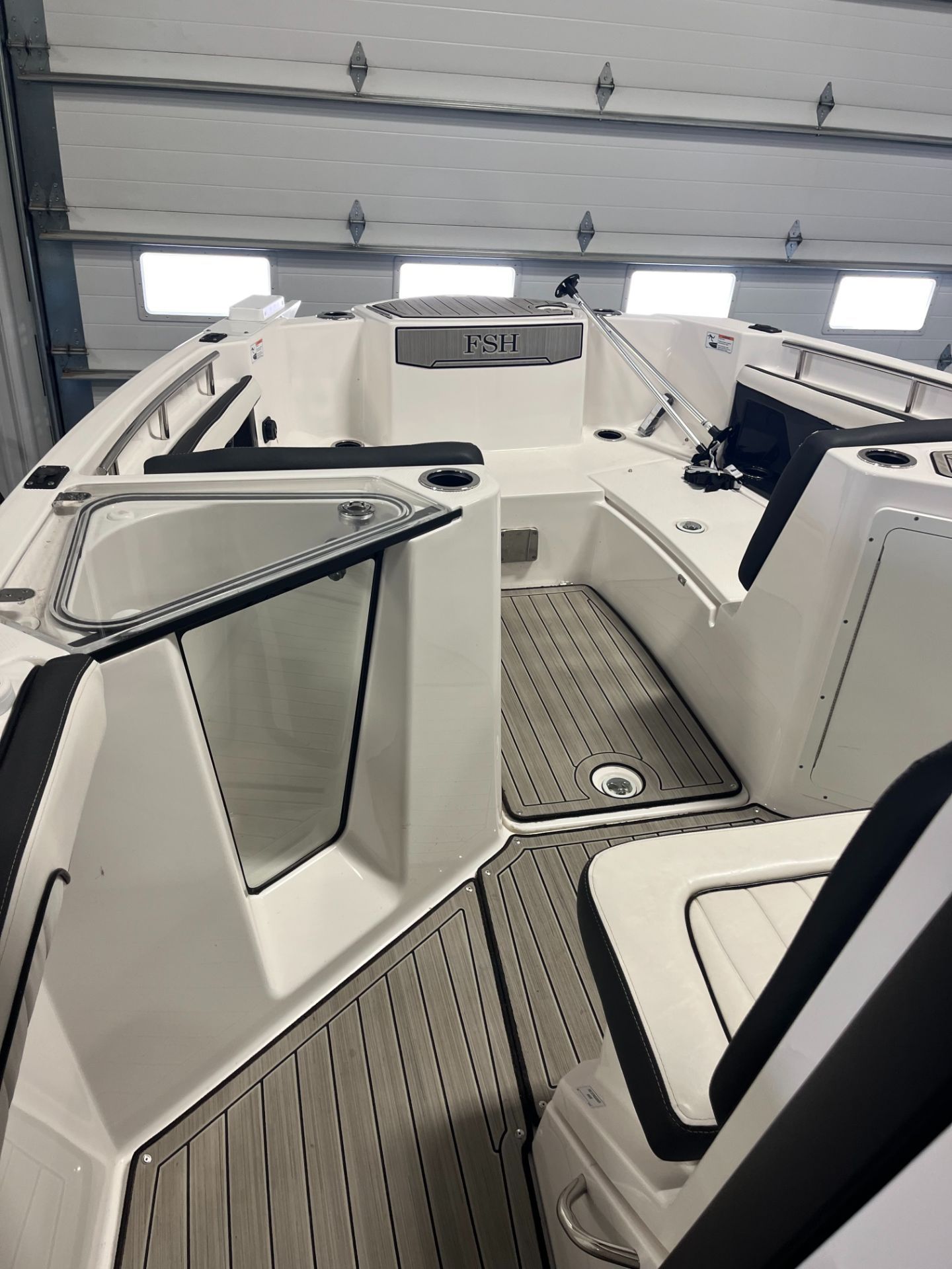 2023 Yamaha Boats 252 FSH Sport - 10