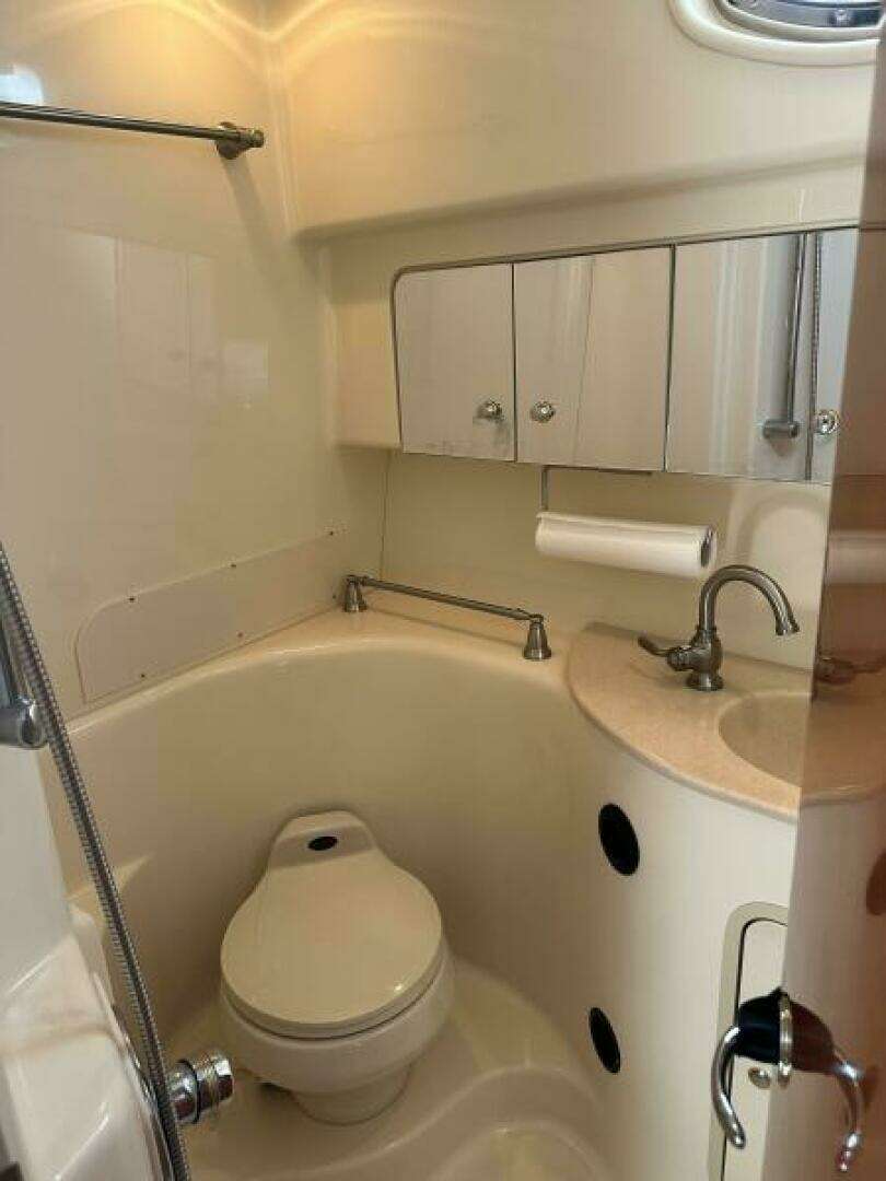 2002 Sea Ray 360 Sundancer - Image 43