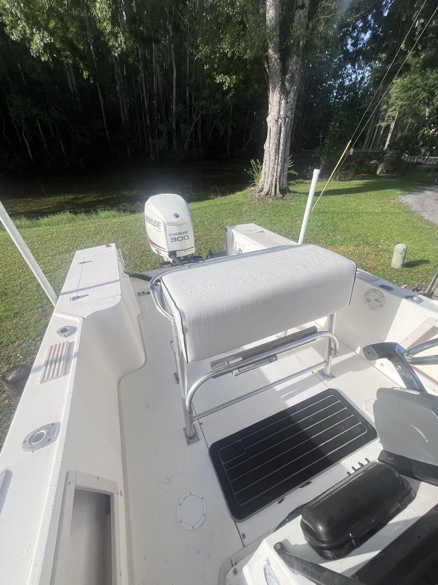 1991 Mako 231 Center Console - 5