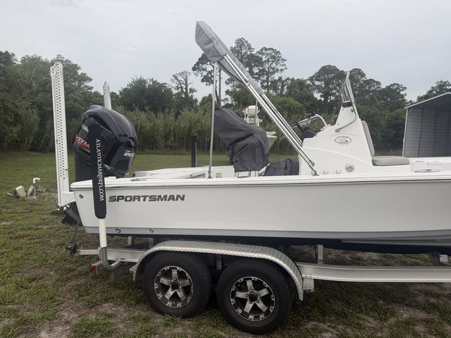 2021 Sportsman Tournament 214 Bay Boat - 15