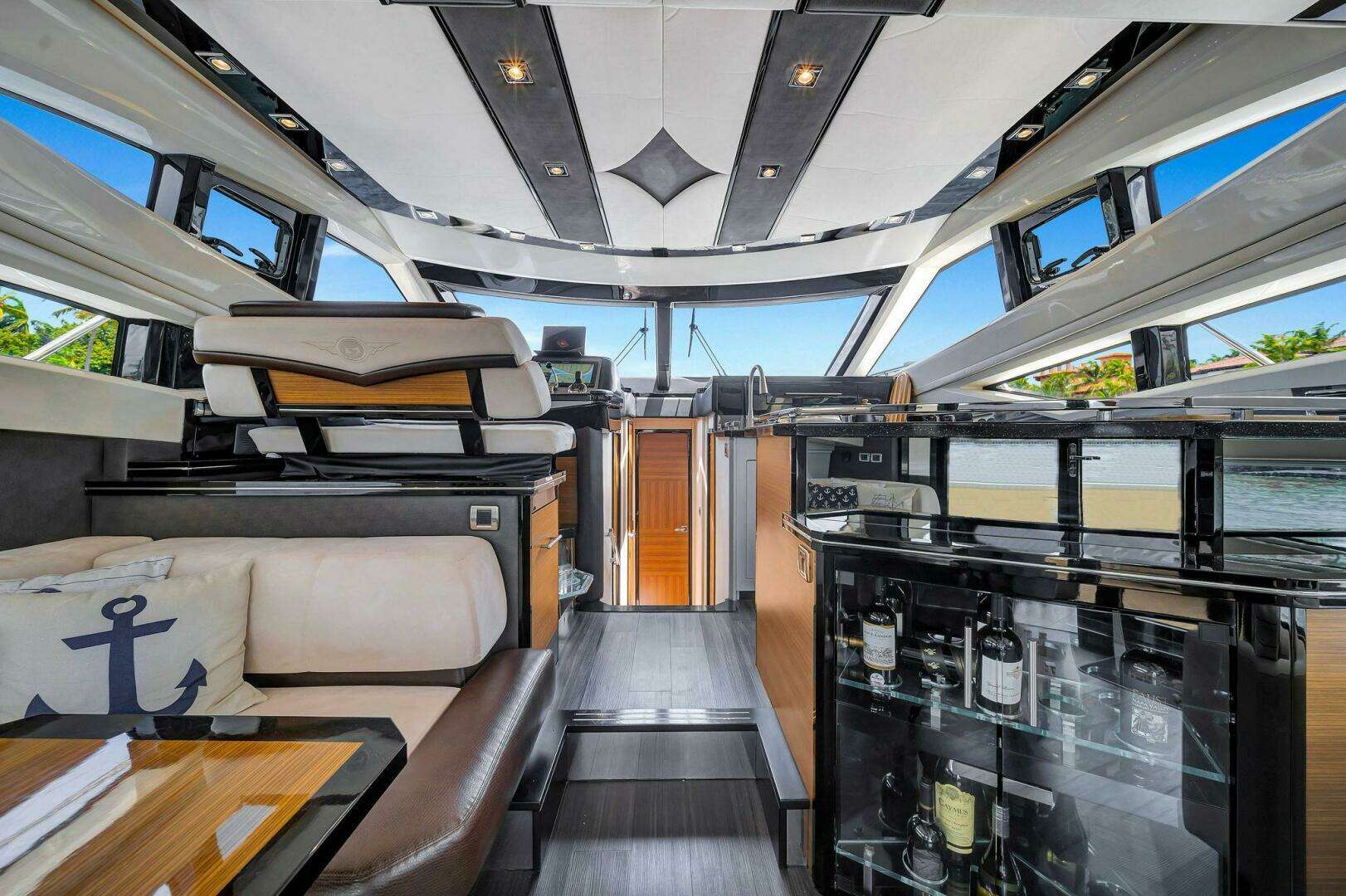 2011 Marquis — - Image 34