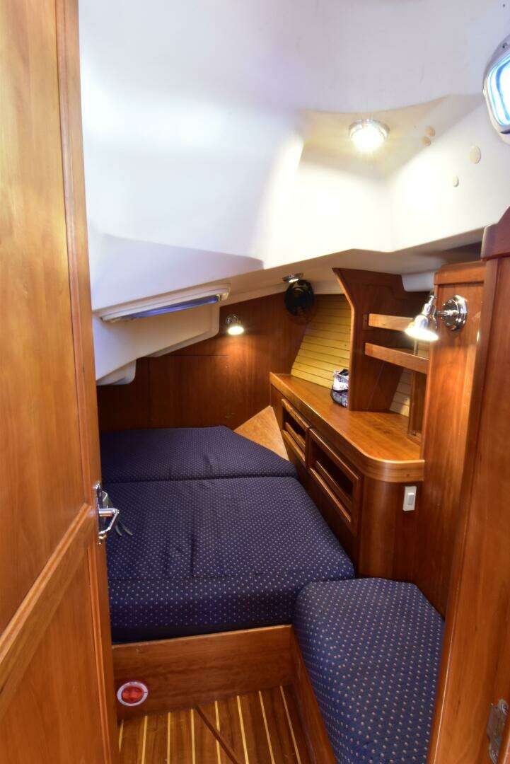 2004 Sabre 386 - Image 22