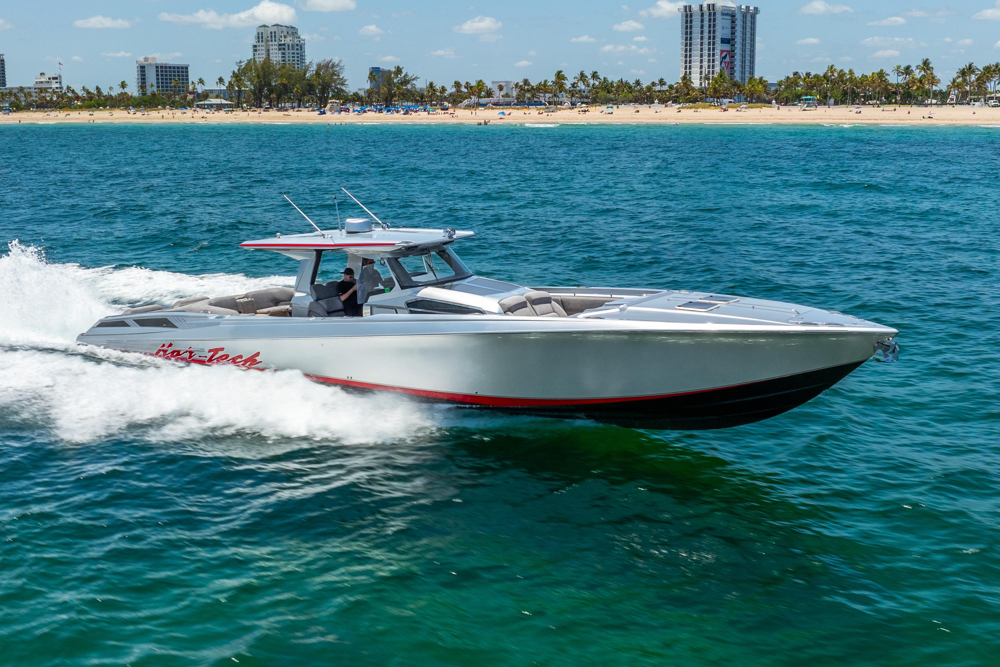 2018 Nor-Tech 560 Sport Center Console