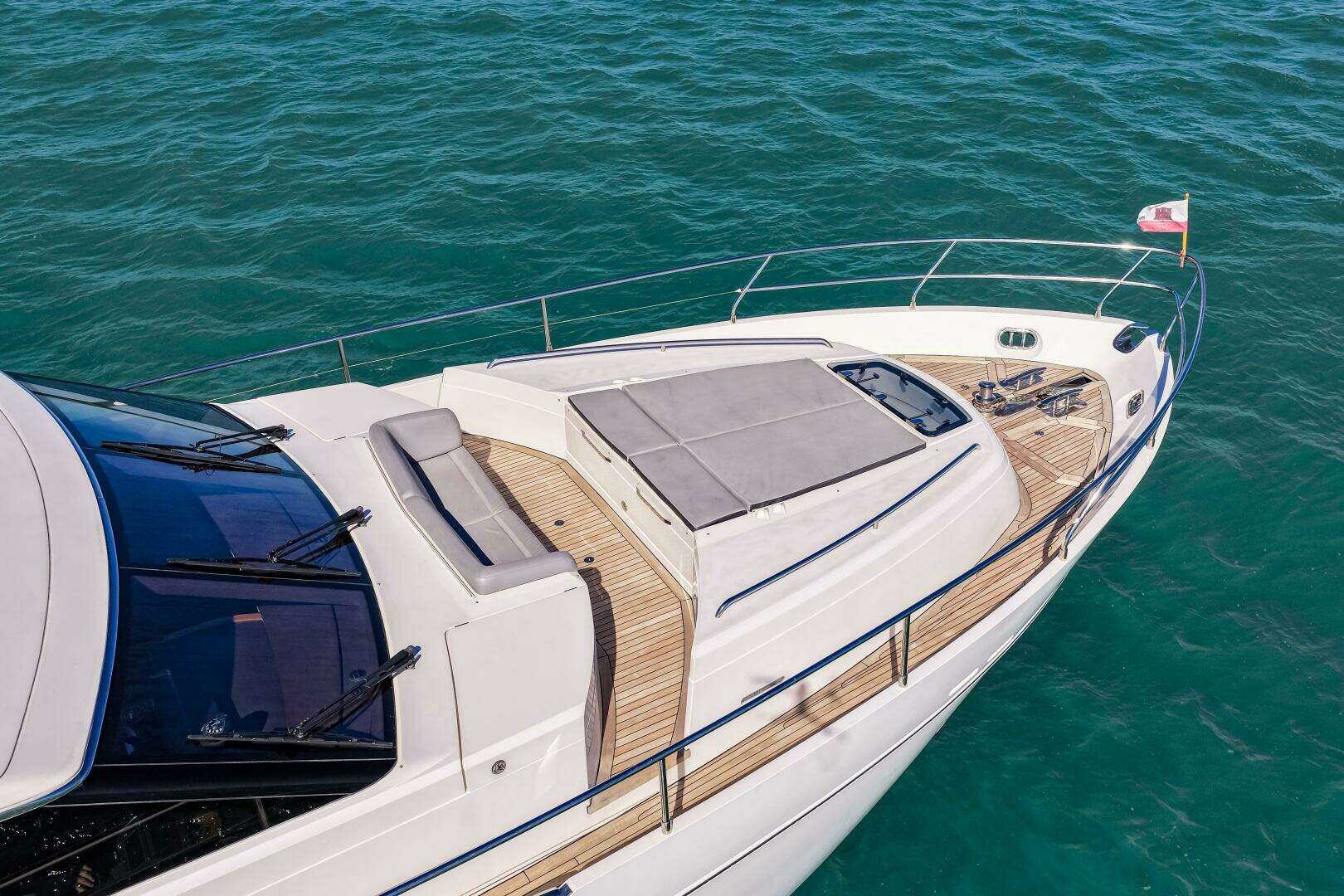 2014 Princess Y72 - Image 11