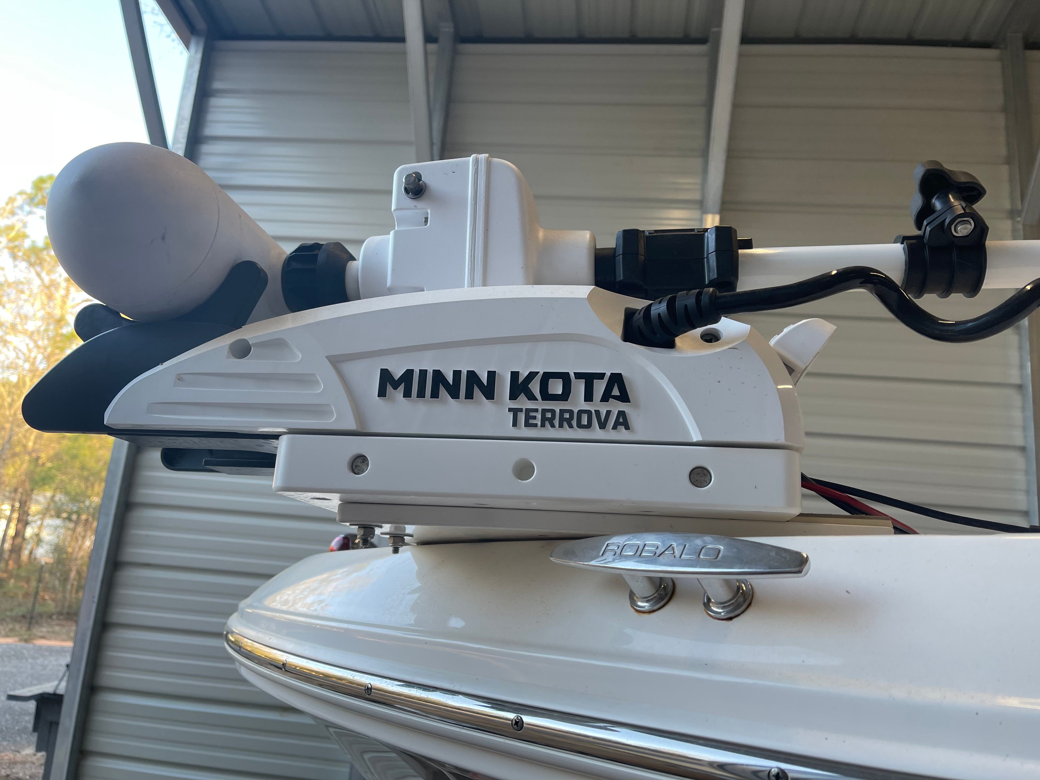 2017 Robalo R180 Center Console - 26