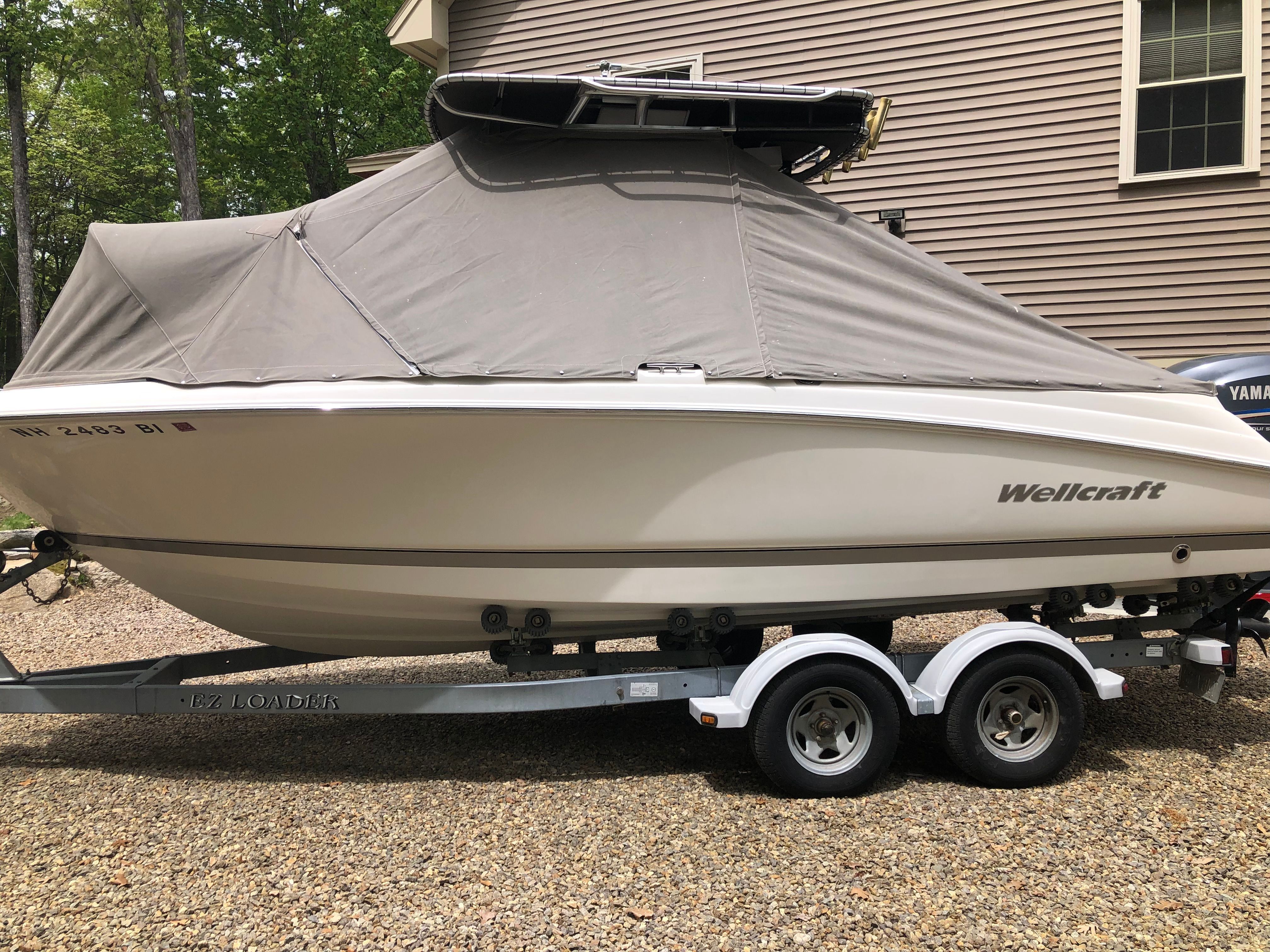 2006 Wellcraft 232 Fisherman