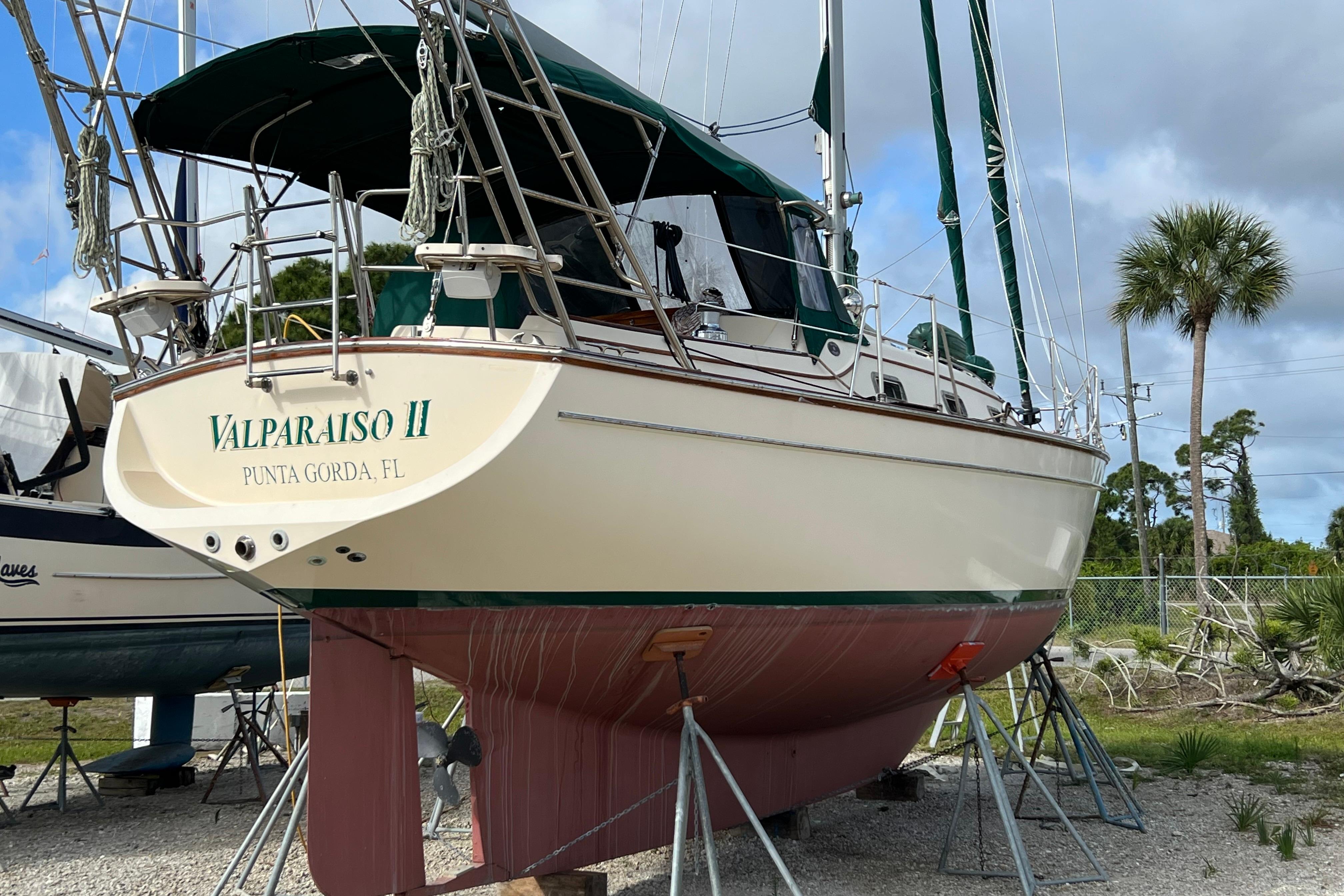 2002 Island Packet 380