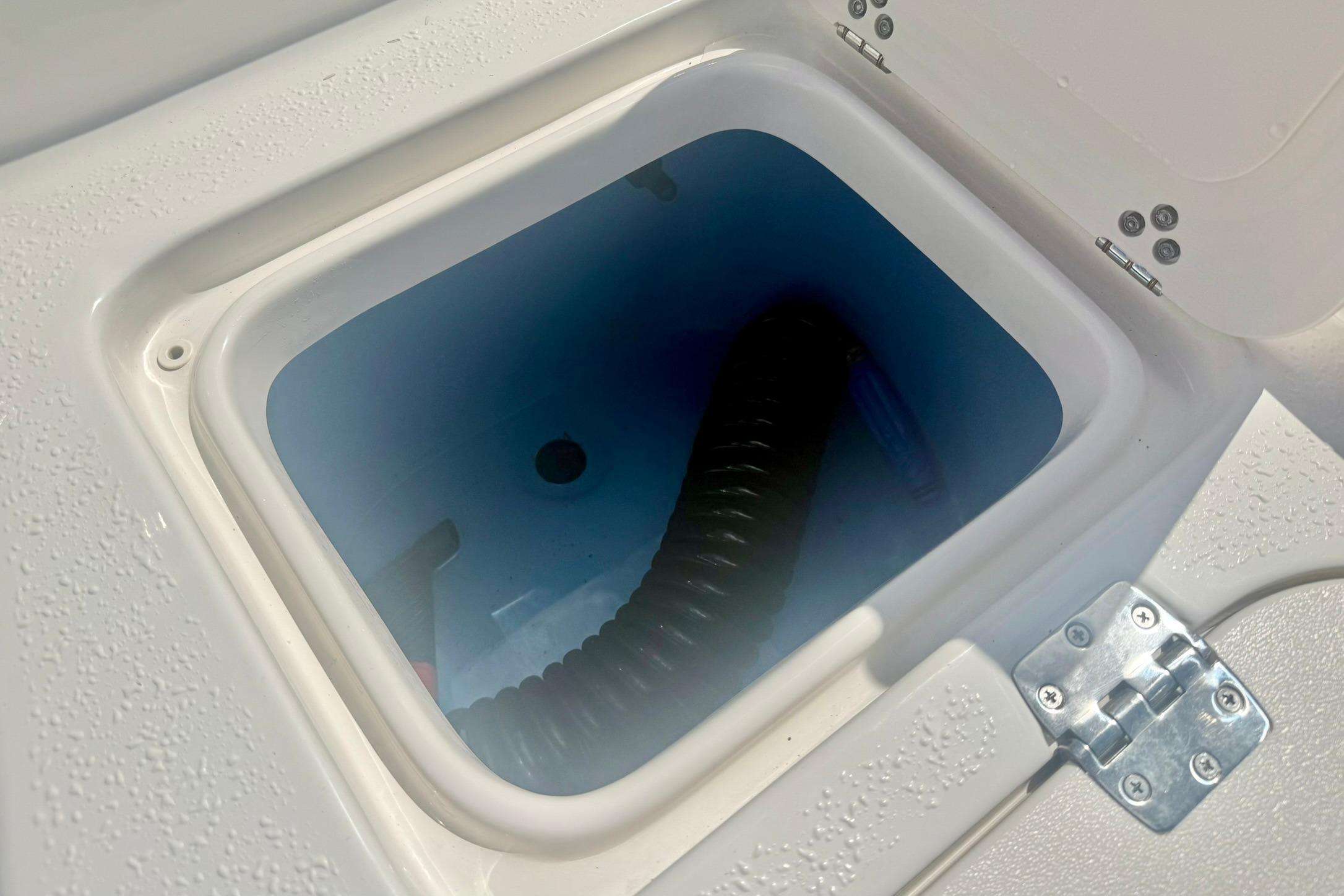 Livewell compartment on a 2026 Carolina Skiff 21 Ultra Elite boat.