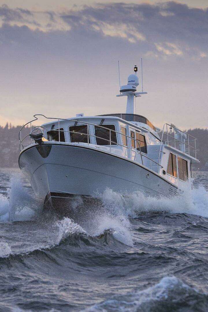 2026 Helmsman Trawlers 38E Pilothouse - Image 6