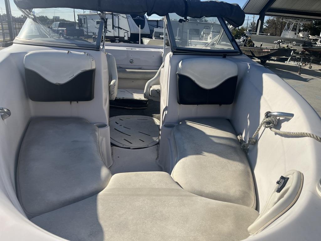2005 Tahoe 206 - 10