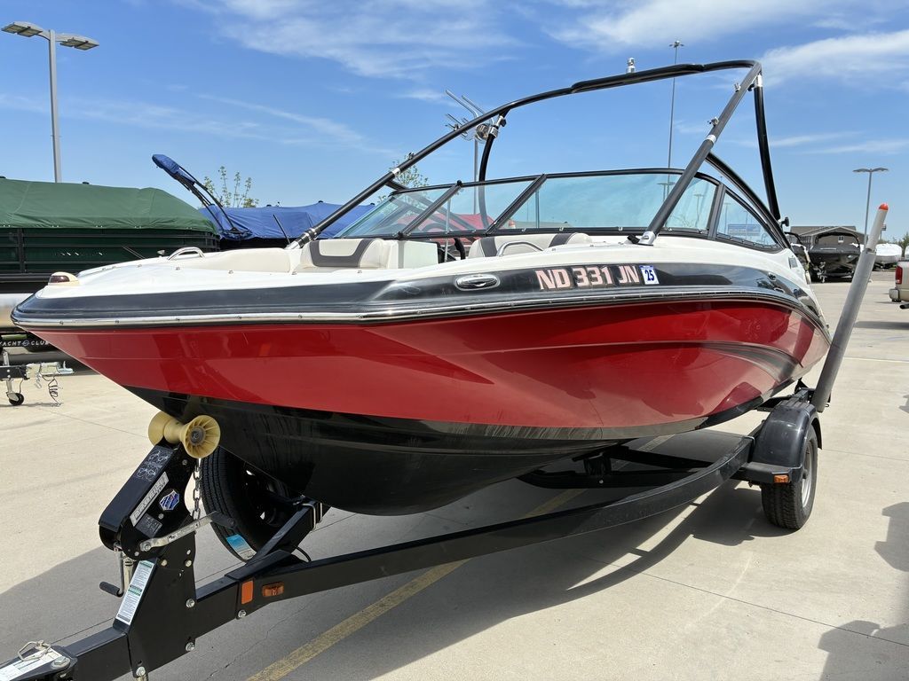 2013 Yamaha Boats AR192 - 6