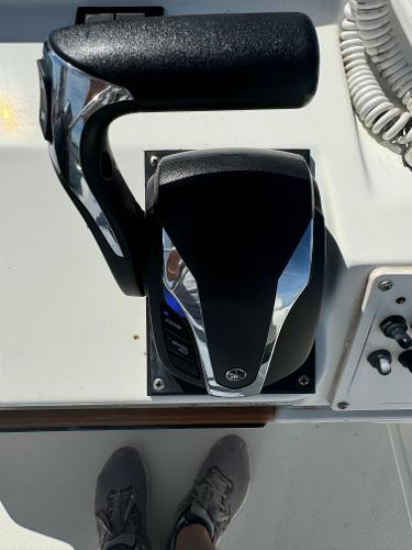 2004 Triton Light tackle series - 6