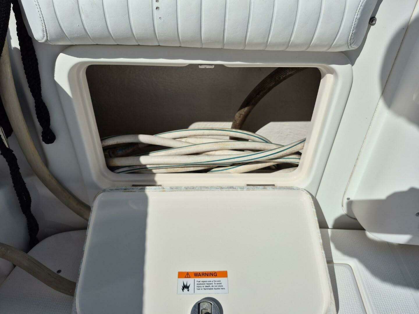 2004 Riviera 4000 Offshore - Image 14