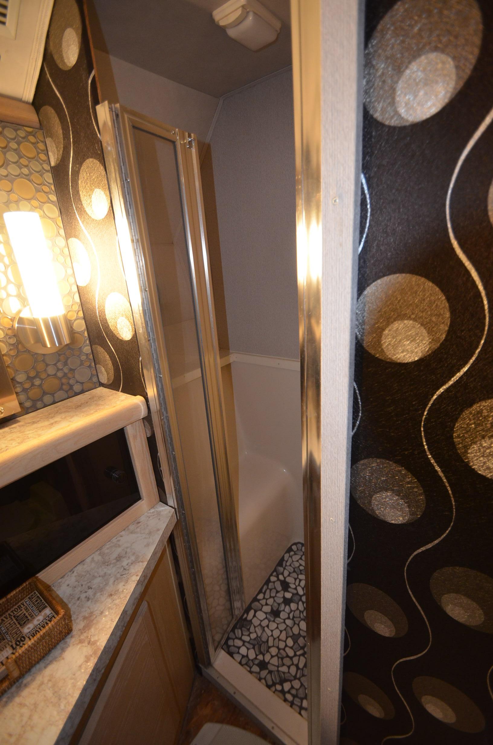 1989 Silverton Aft Cabin 46 bathroom with modern shower and stylish decor.