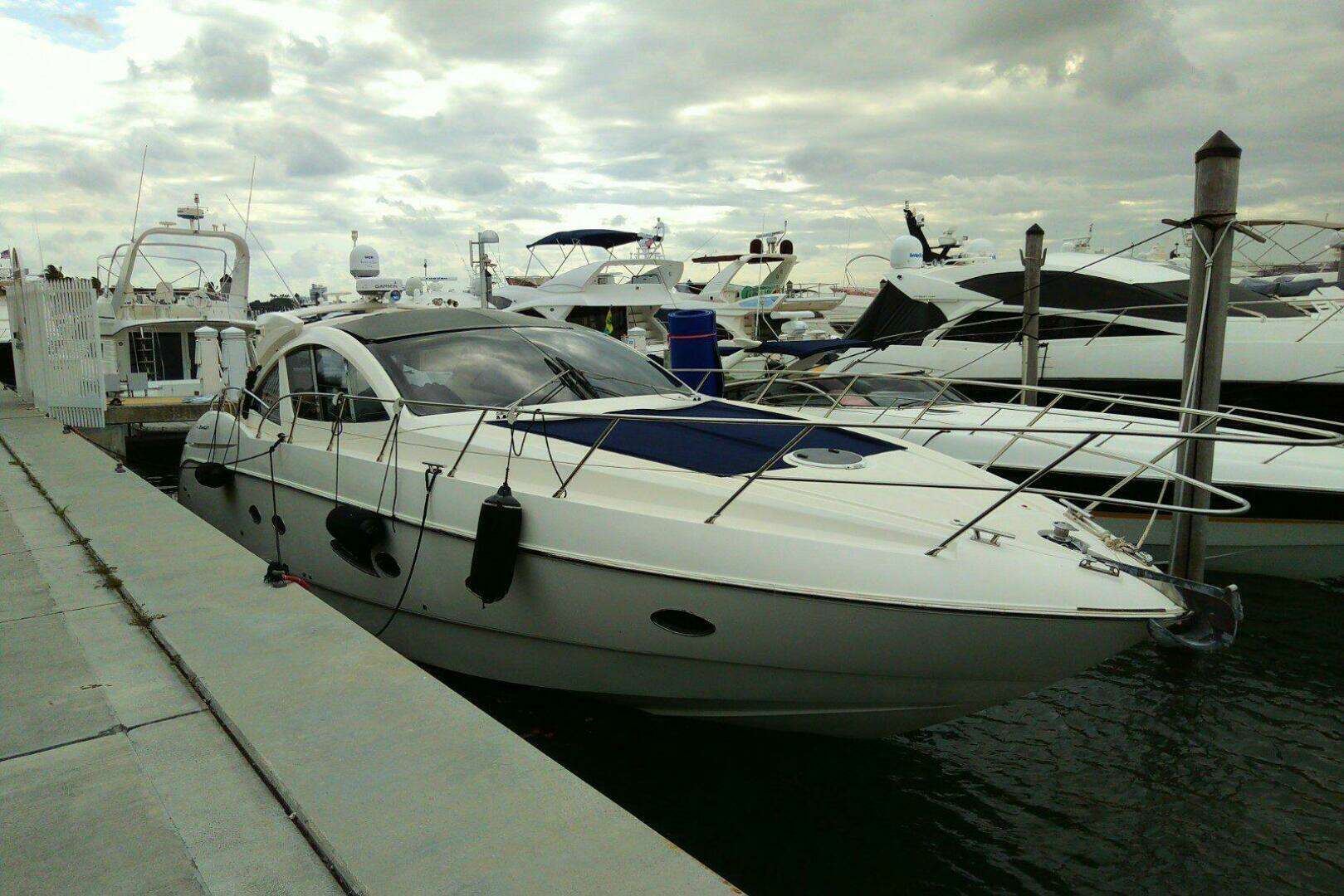 2010 Azimut Atlantis 54 - Image 4