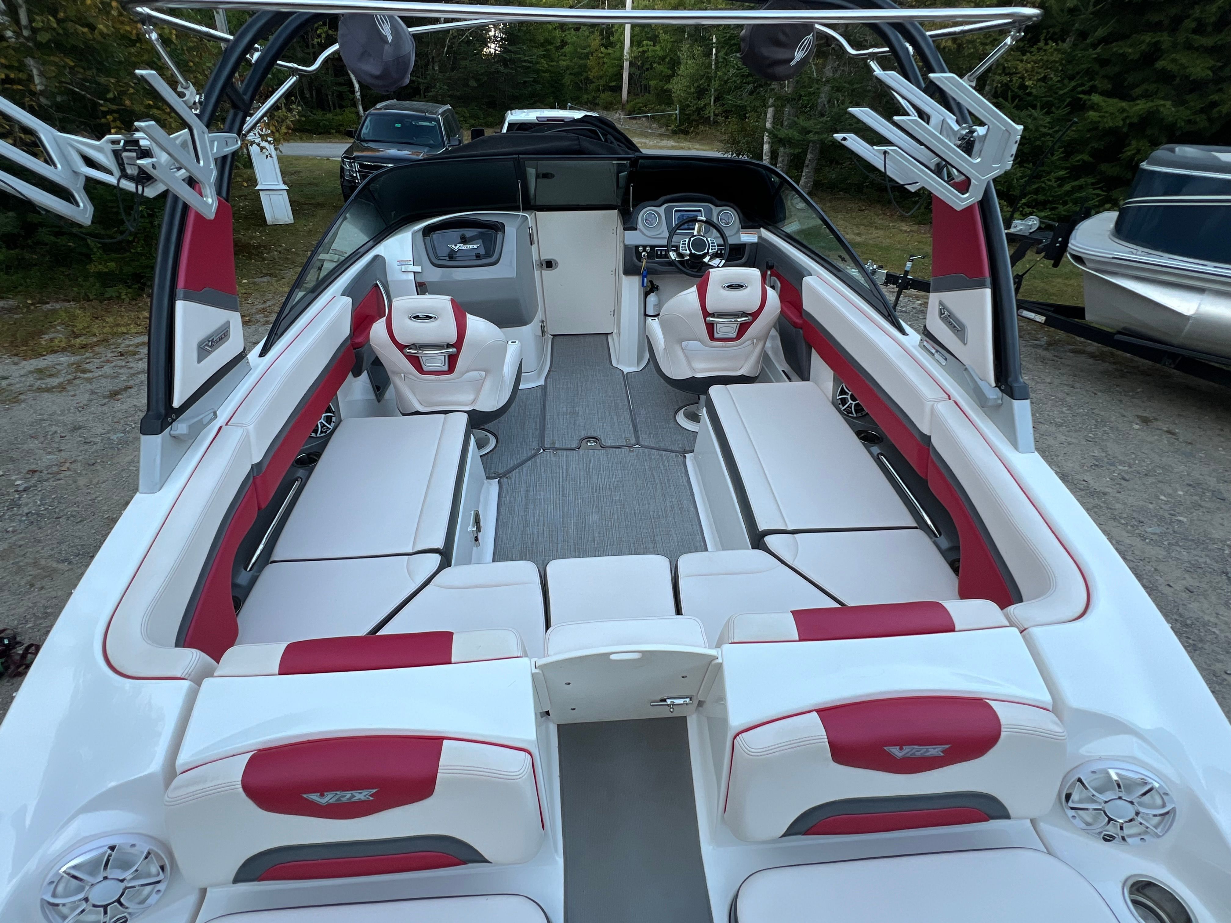 2018 Chaparral 2430VRX - 4