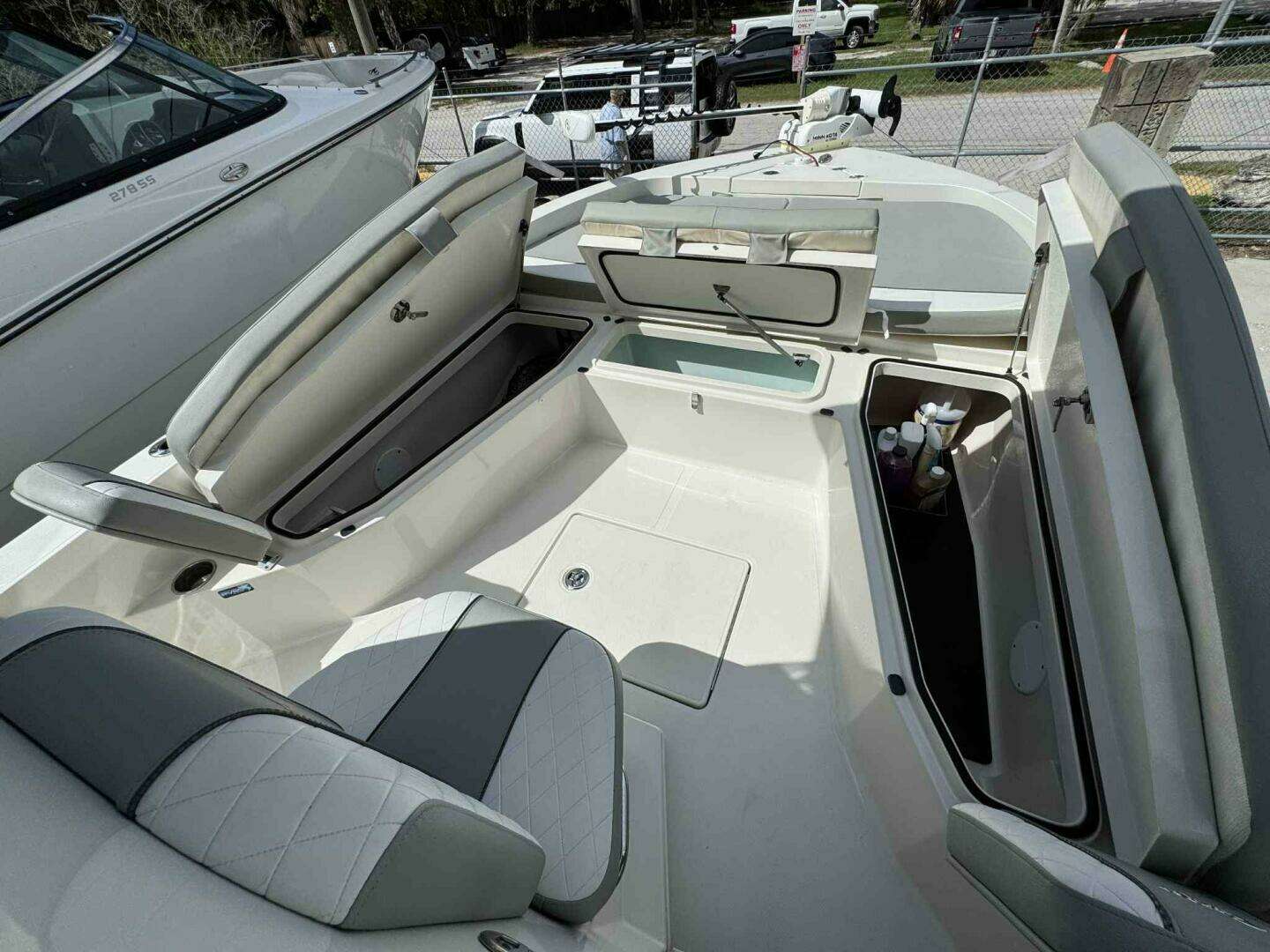 2020 Ranger 2360 Bay Boat - Image 11