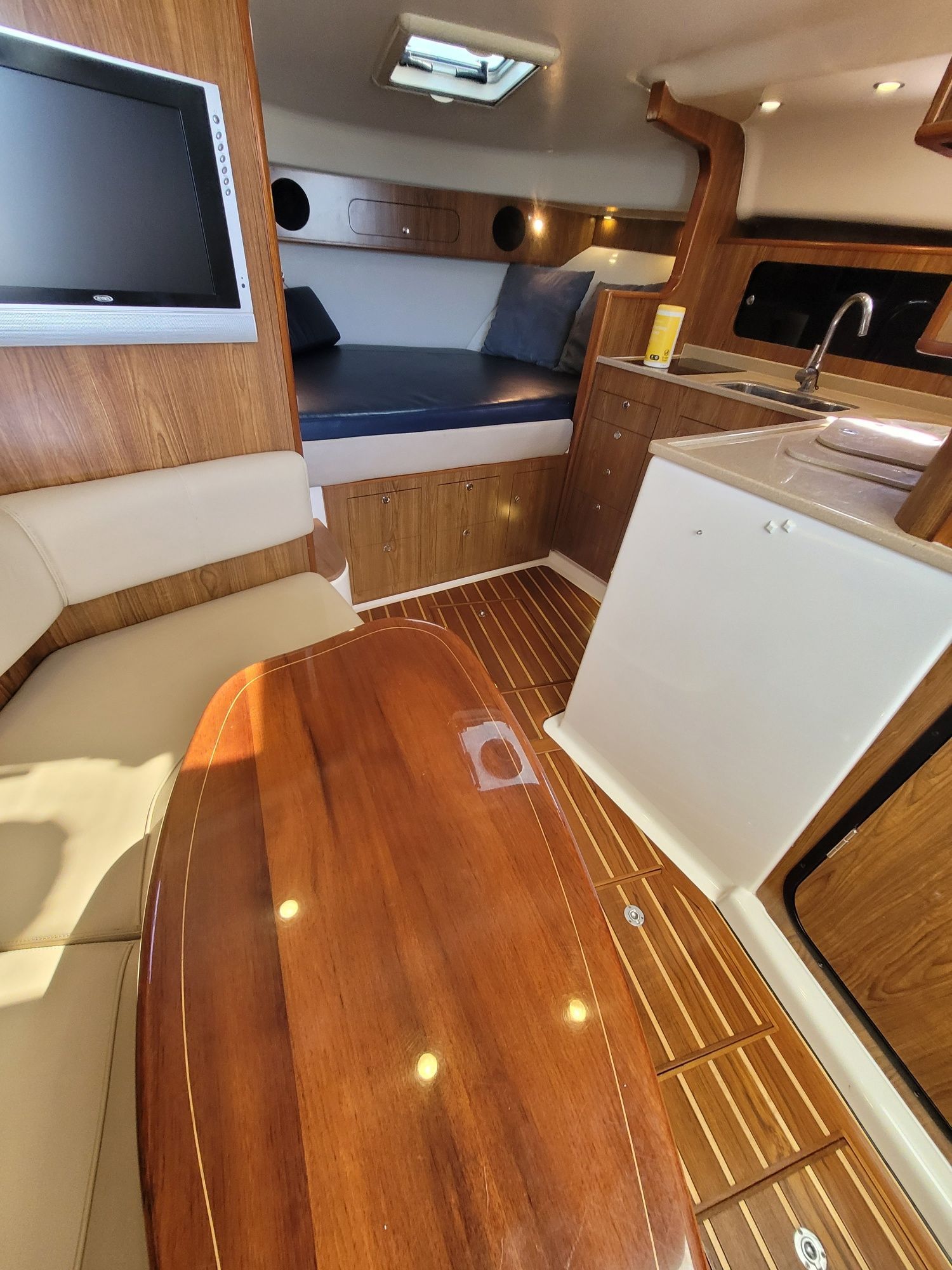 2009 Pursuit OS 375 Offshore - 7