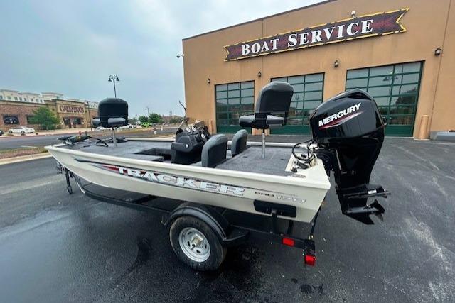 2026 Tracker Pro 170