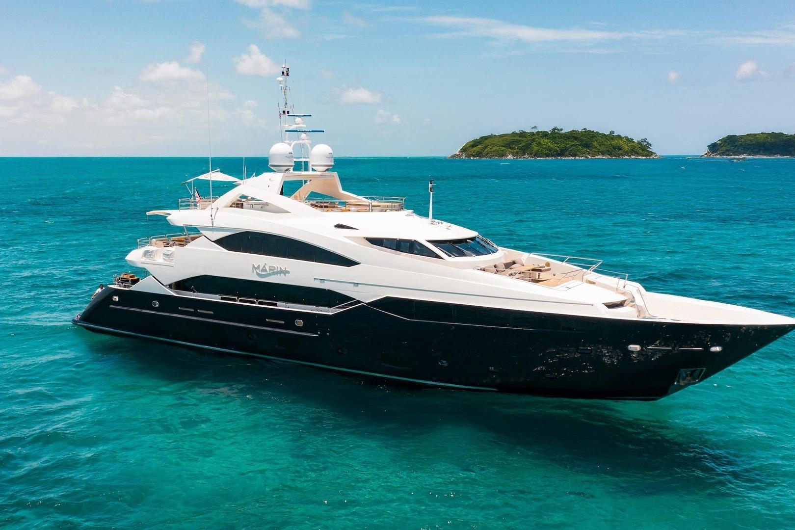 2014 Sunseeker 131 Yacht
