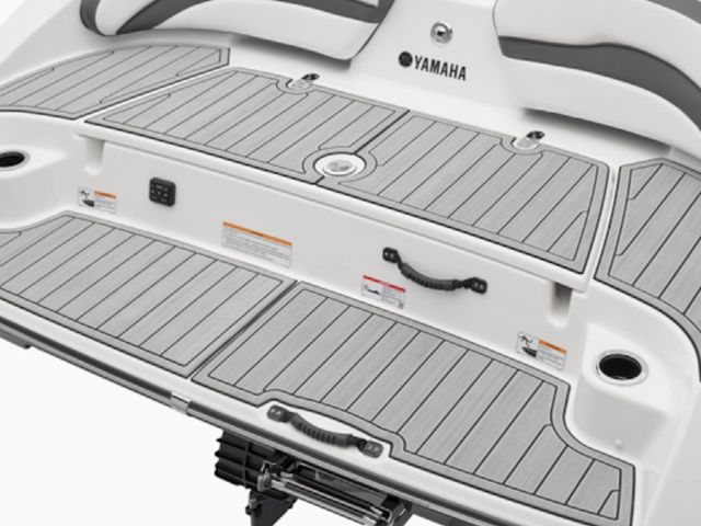 2025 Yamaha Boats 195S - 25