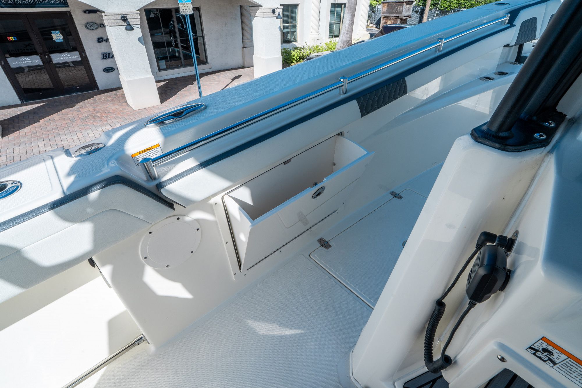 2026 Cobia 305 Center Console - 21