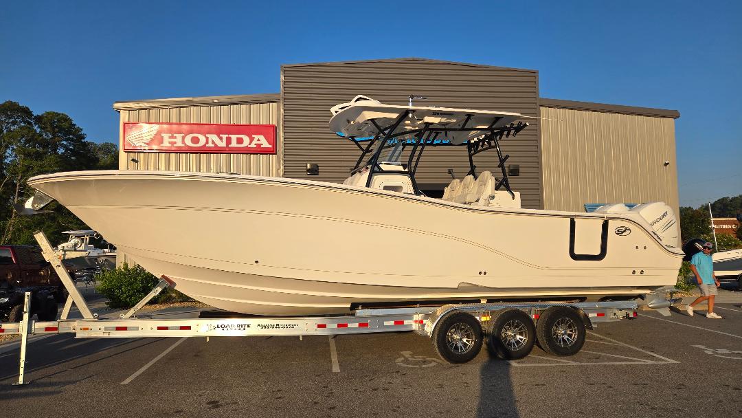 2022 Sea Fox 328 Commander