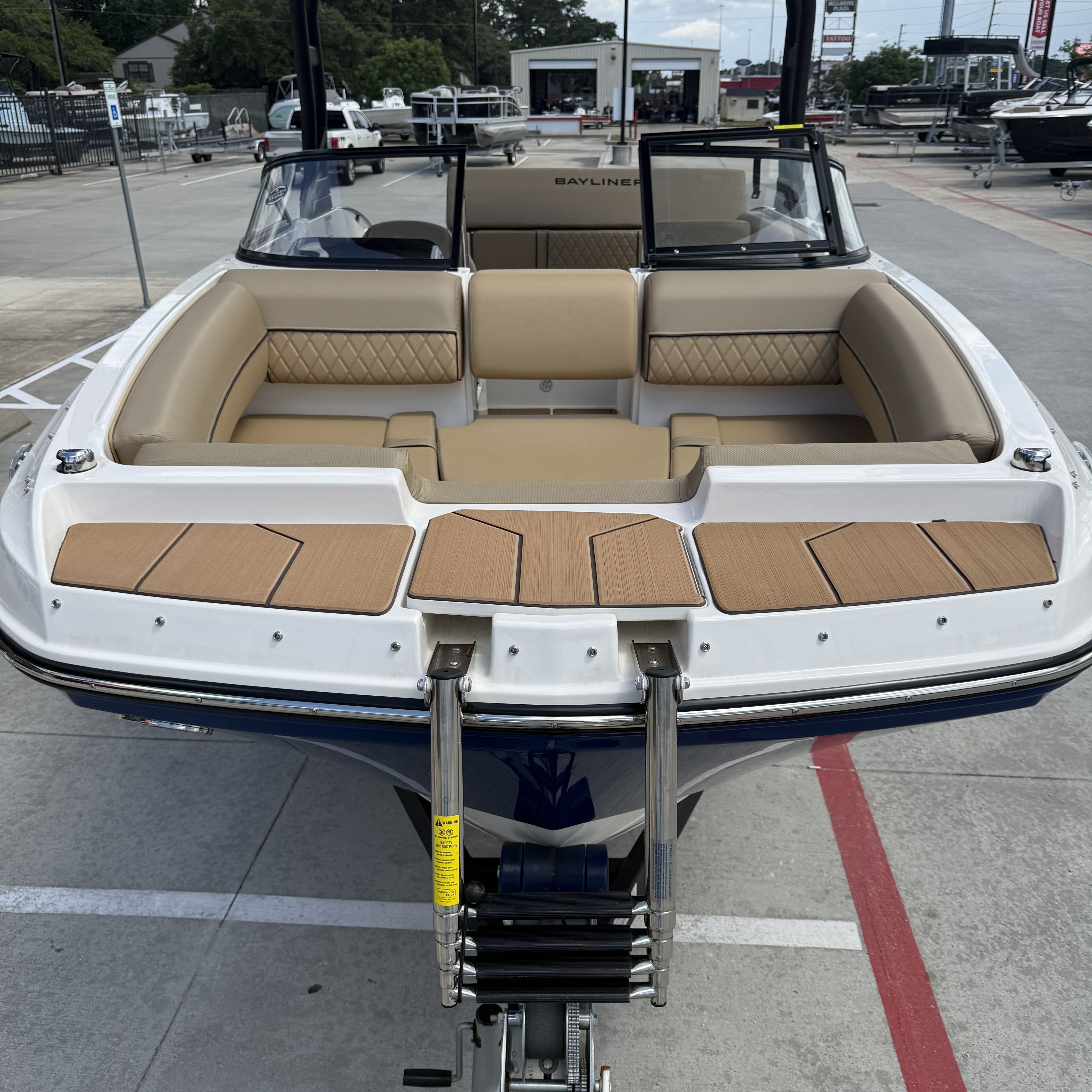 2025 Bayliner D20I - 12