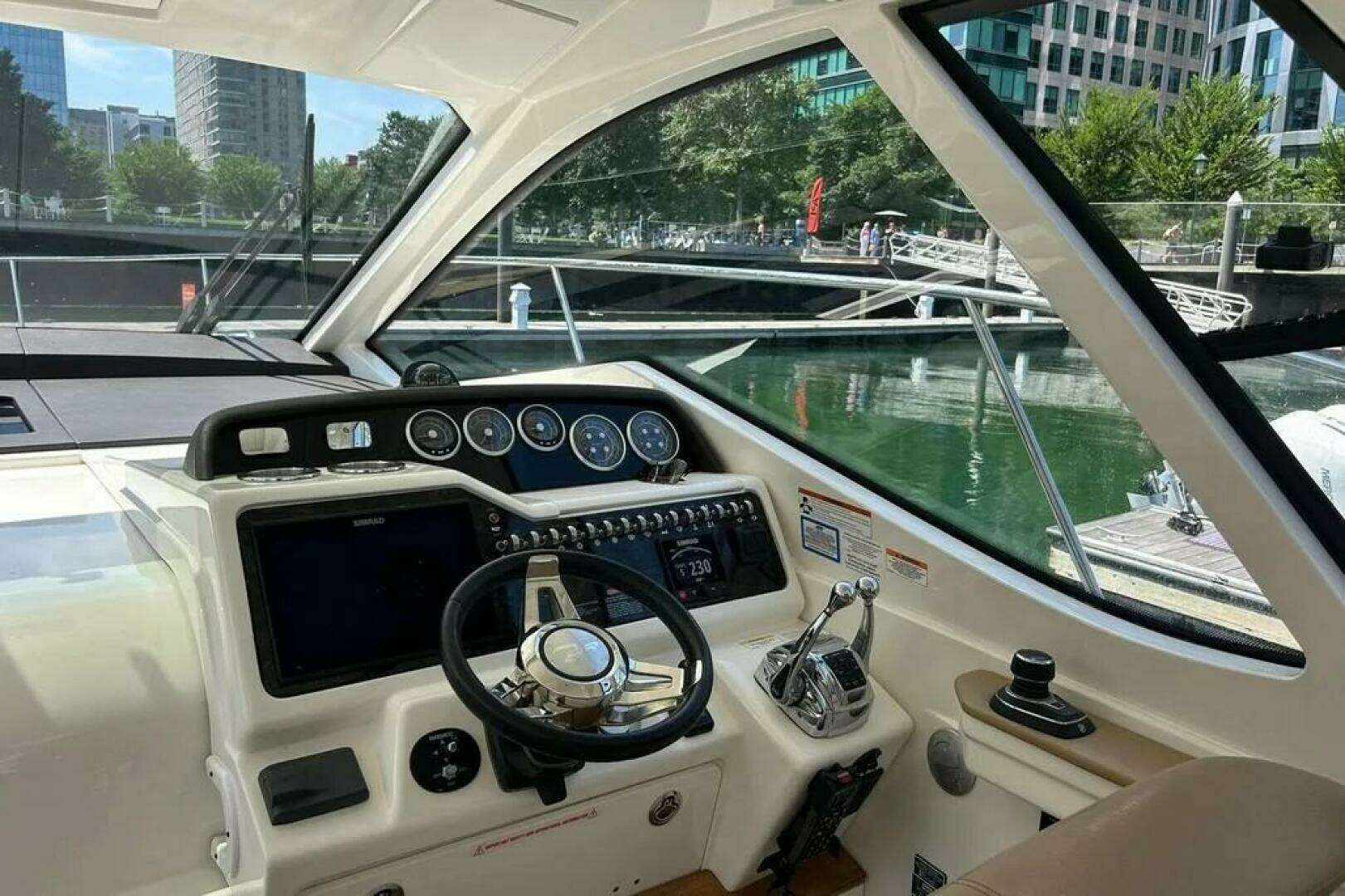 2019 Sea Ray Coupe - Image 10