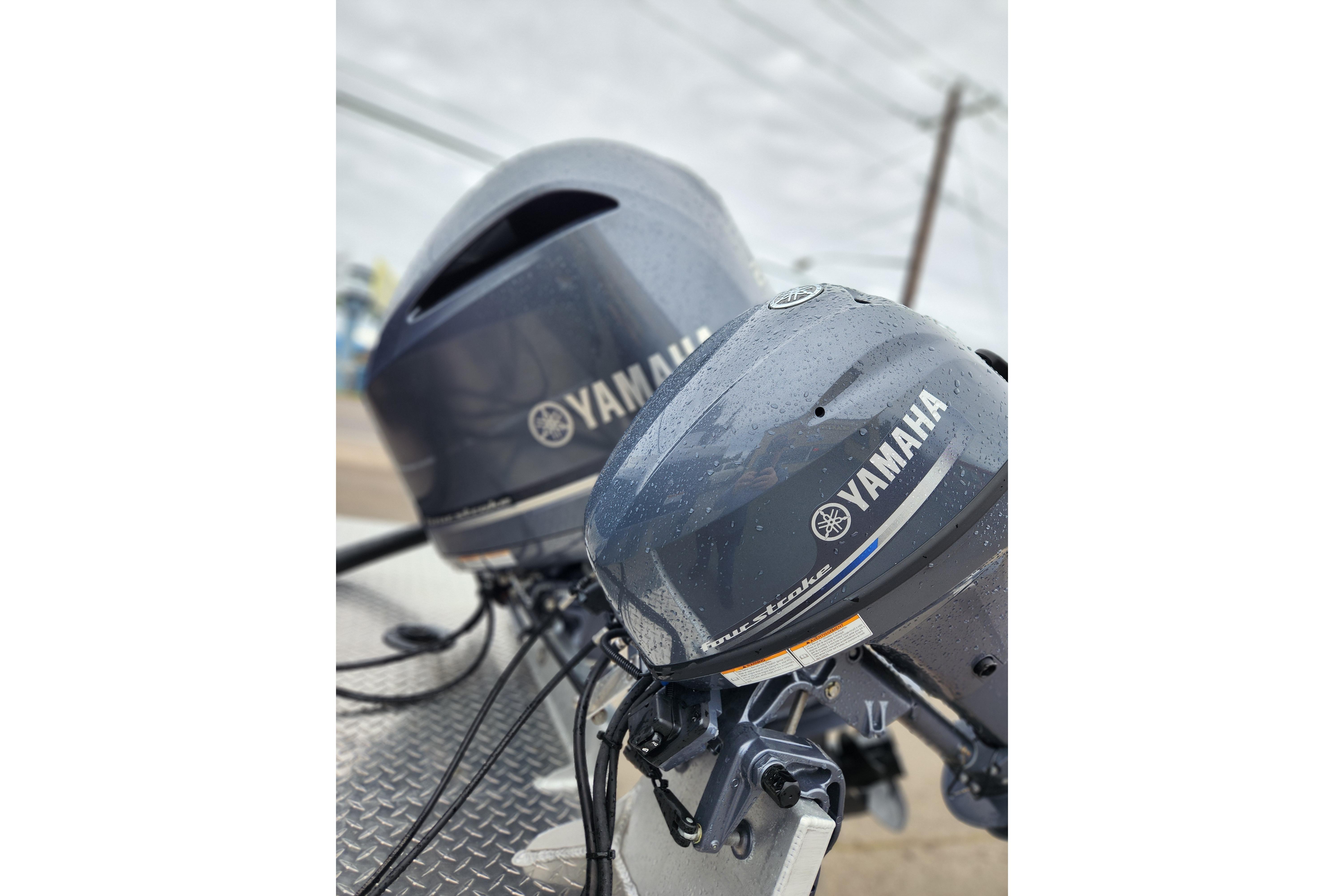 Yamaha outboard motors on a 2025 Thunder Jet 21 Chinook OS boat.