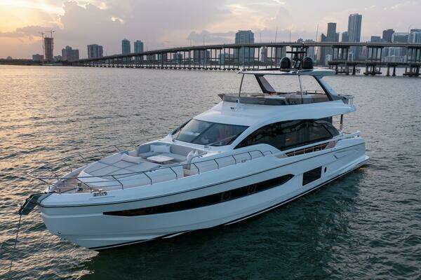 2022 Azimut 78