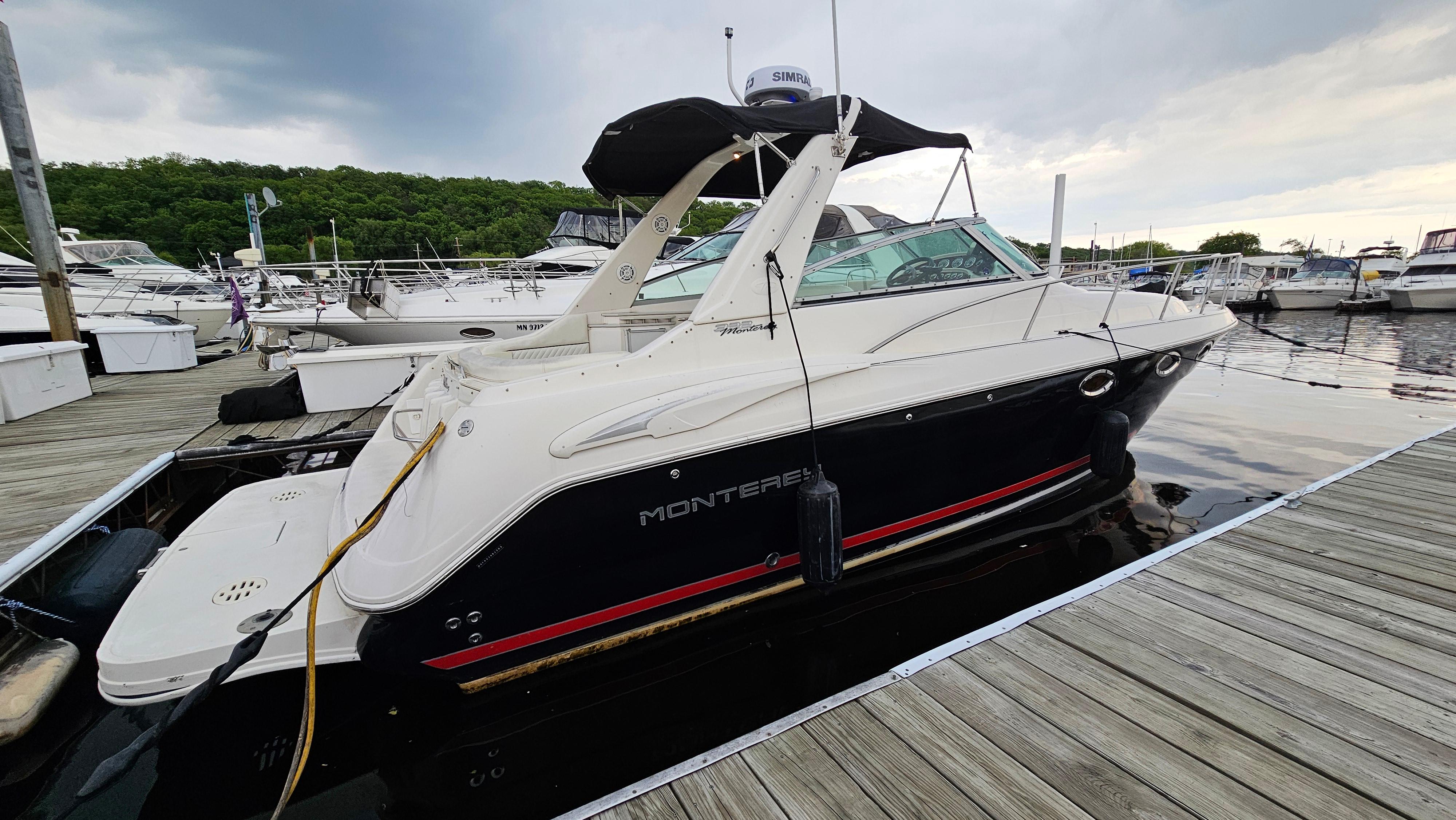 2003 Monterey 322 Cruiser