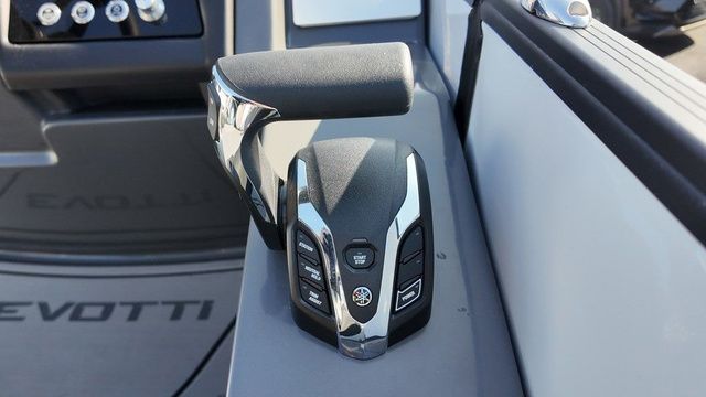 2026 Evotti 723CS - 24