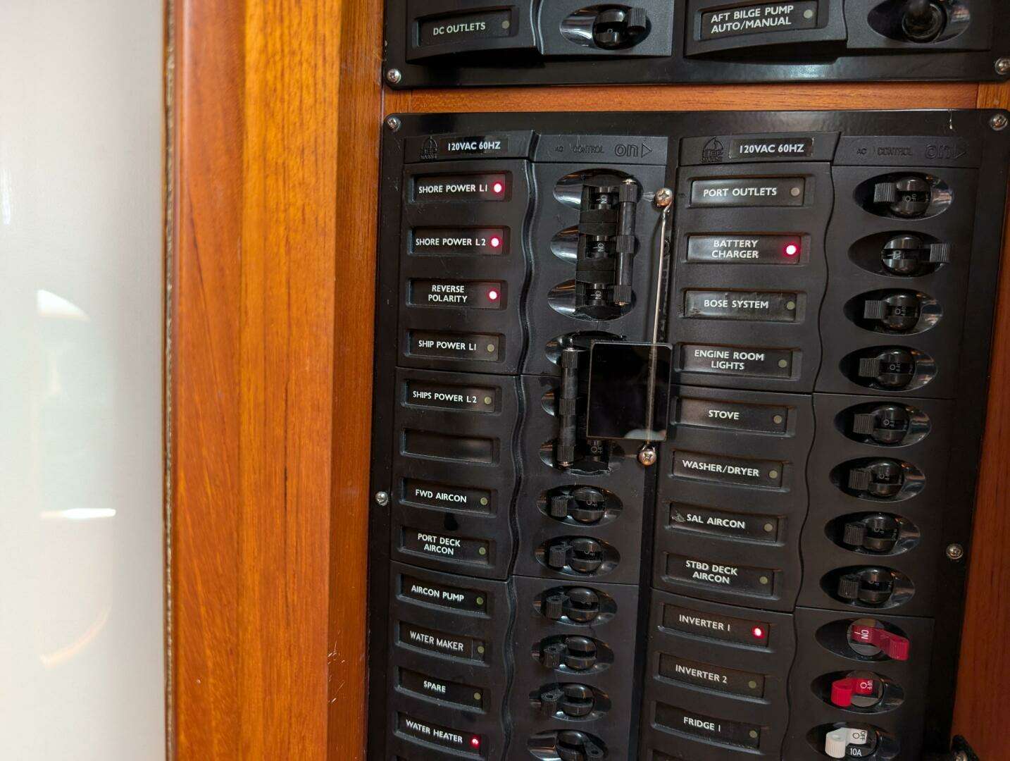 2006 Grand Banks — - Image 42
