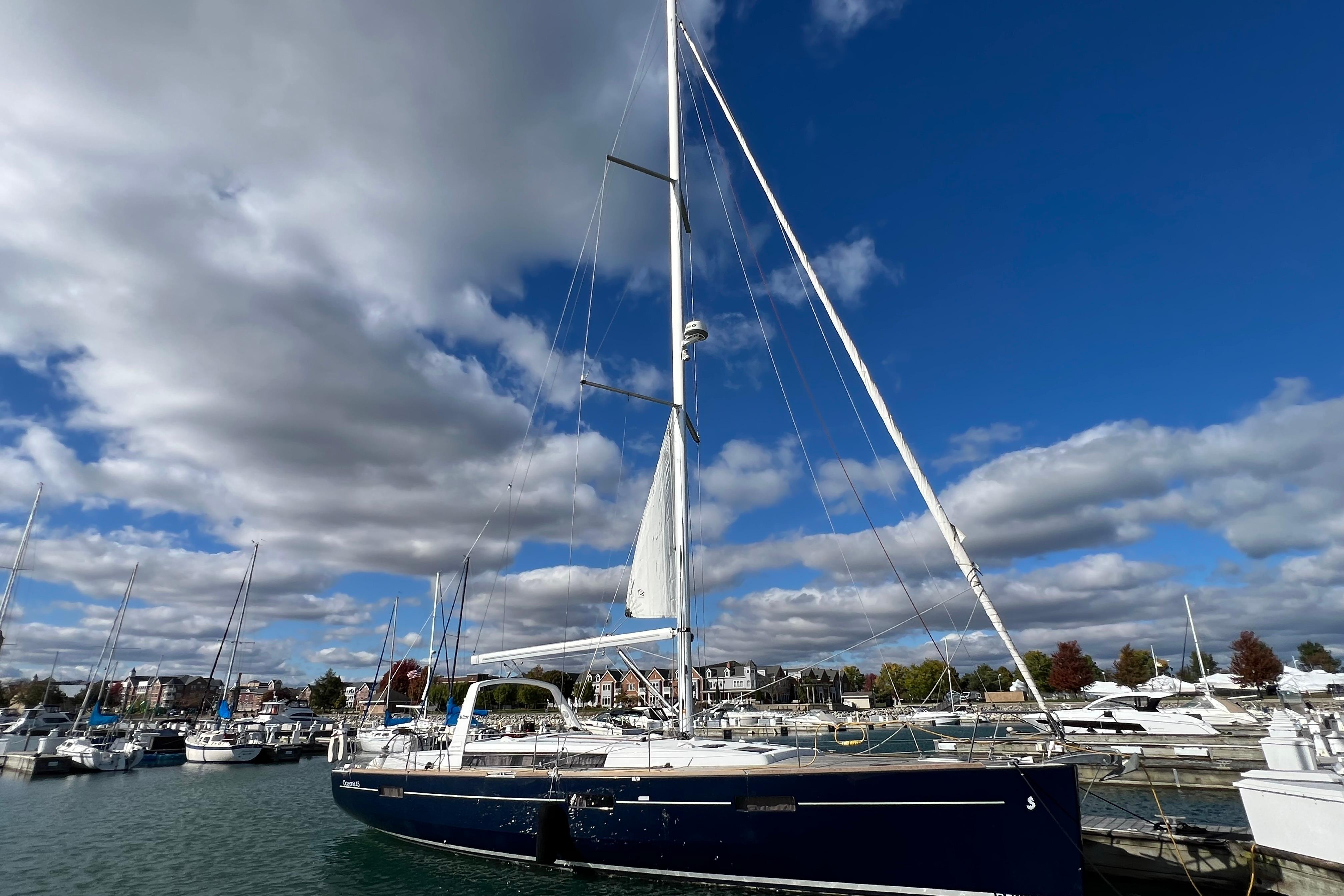 2012 Beneteau Oceanis 45