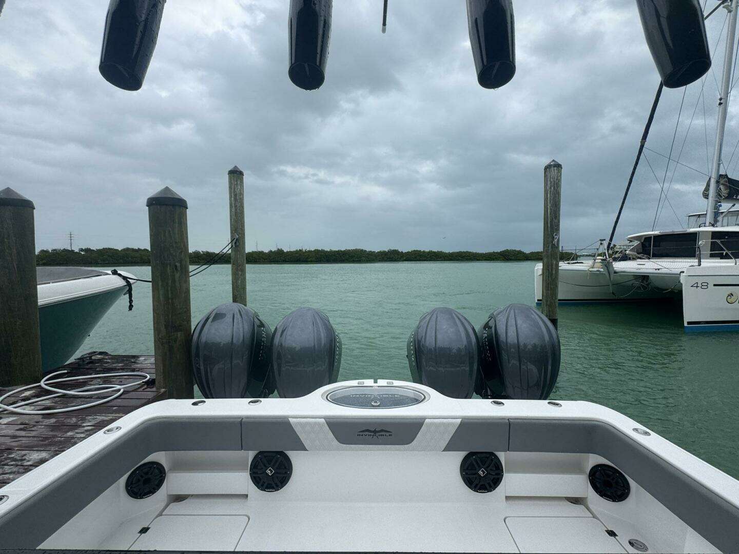 2025 Invincible 35 Catamaran - Image 12