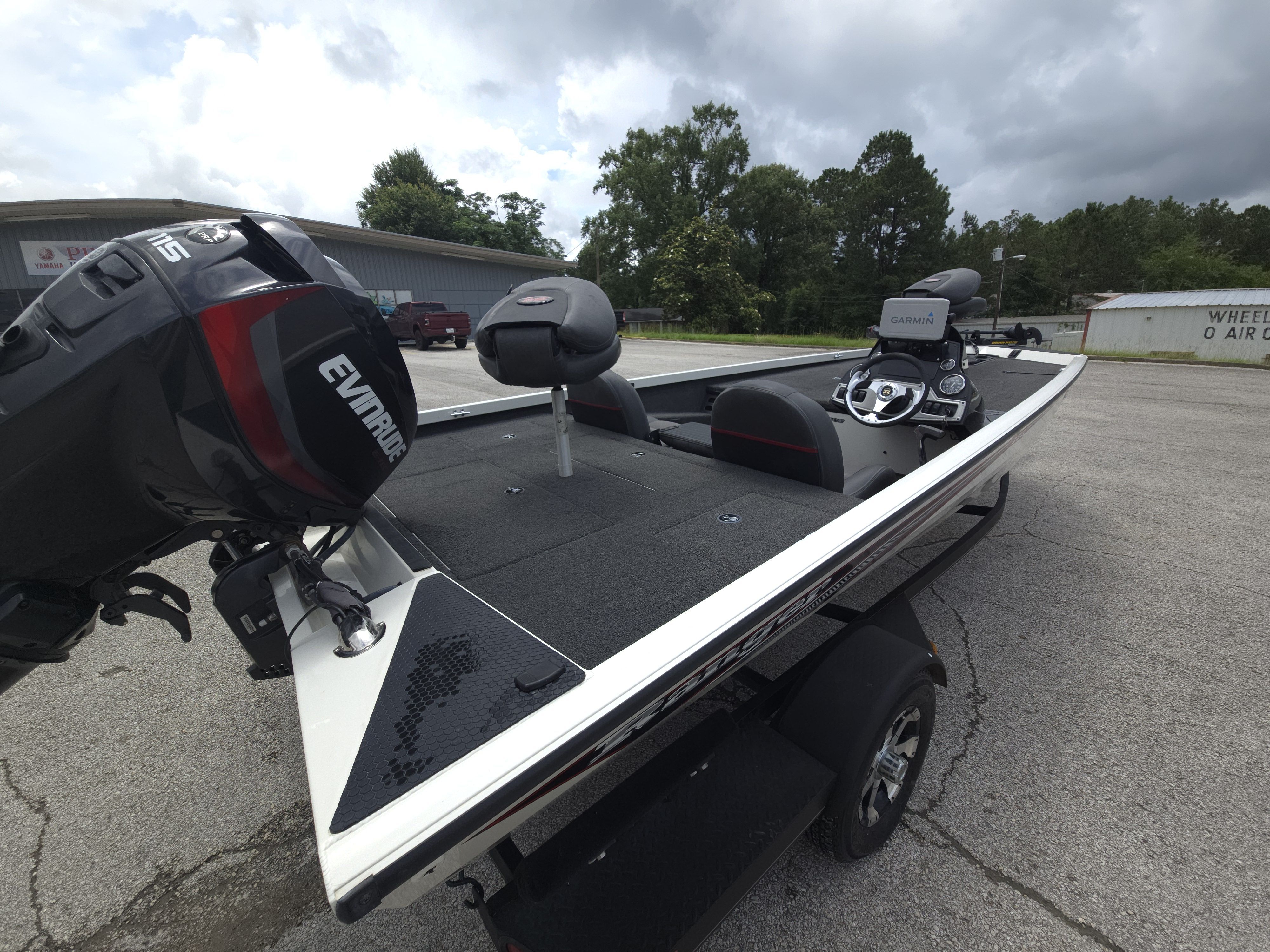2015 Ranger RT188 - 16
