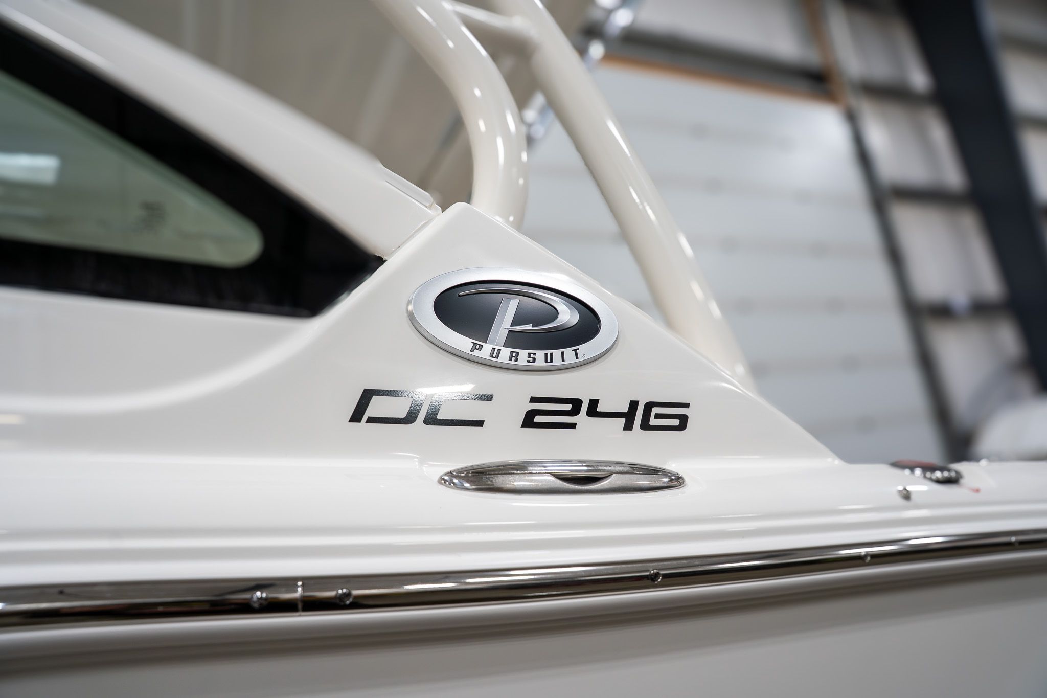 2026 Pursuit DC 246 Dual Console - 3