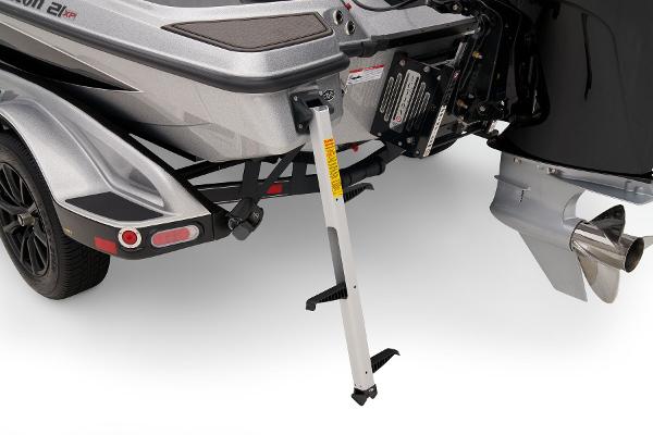 2025 Triton 21XP Patriot - 57