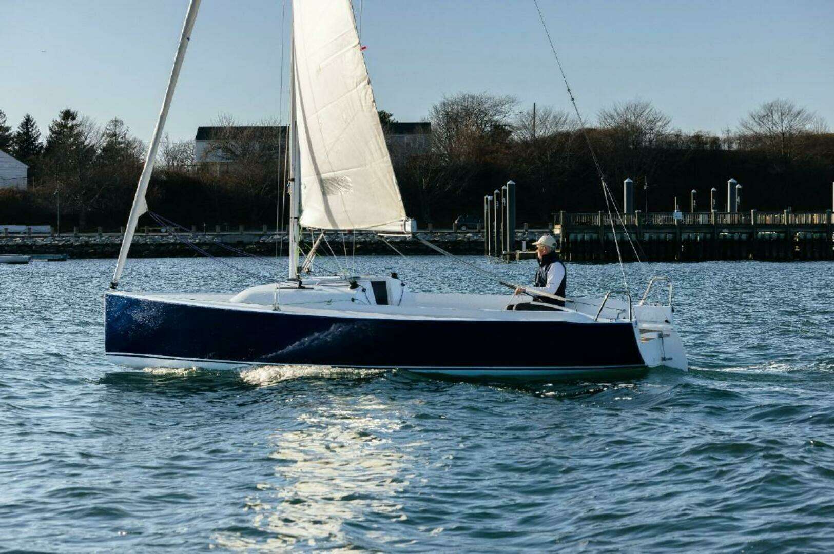 2026 J Boats J/7 - Image 4