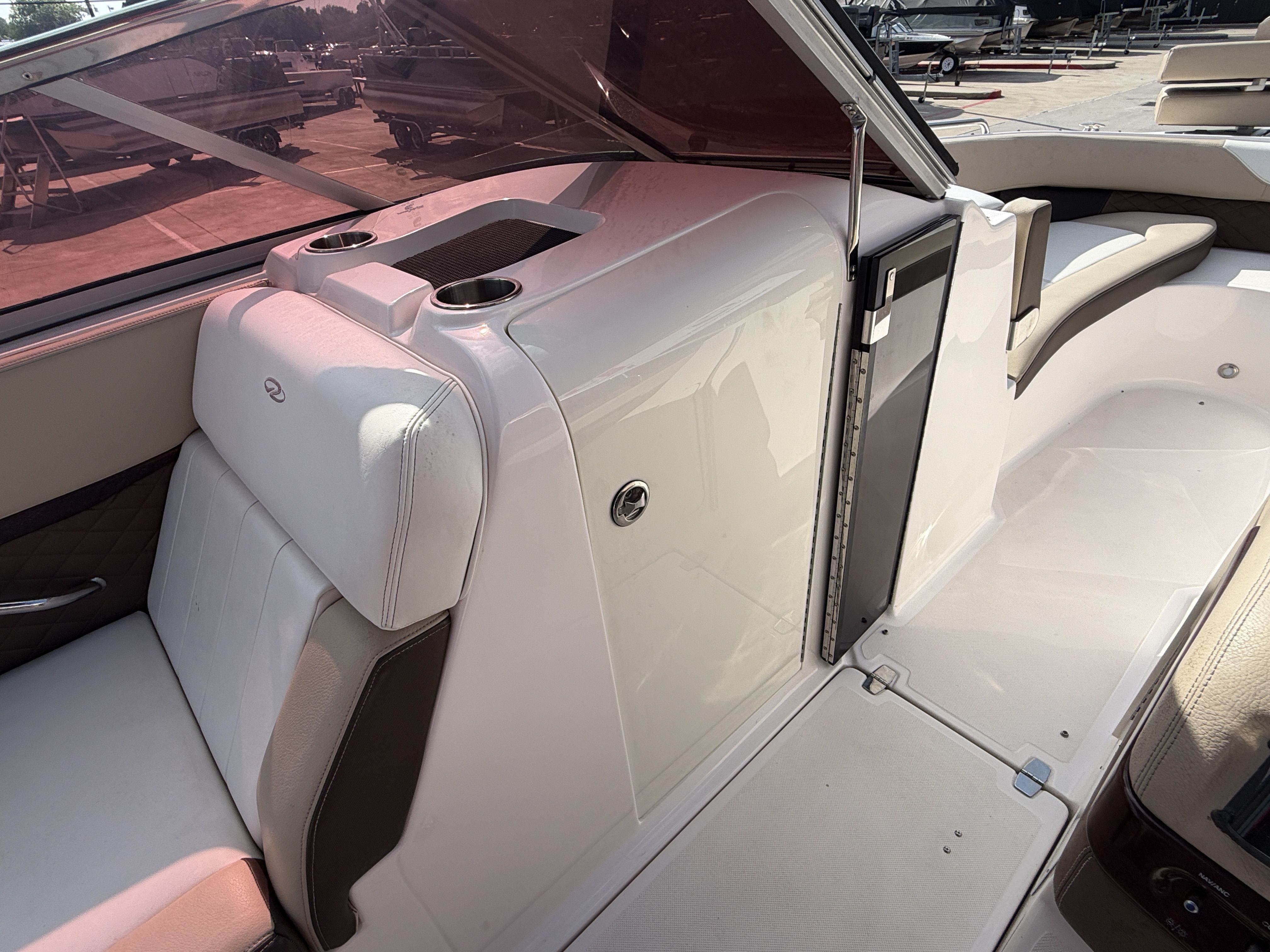 2013 Regal 27 FAST DECK - 28