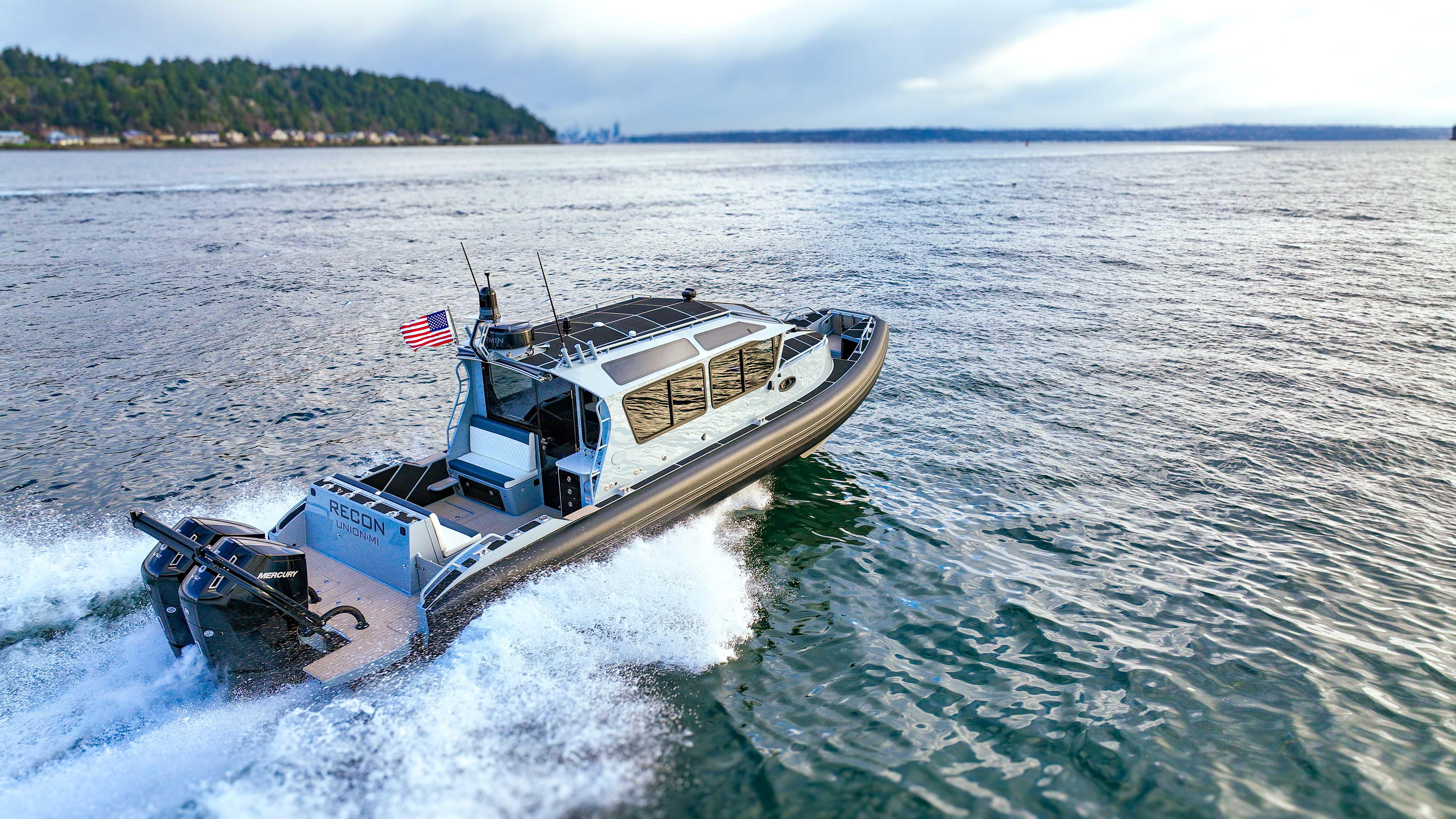 2024 Life Proof 35 Full Cabin
