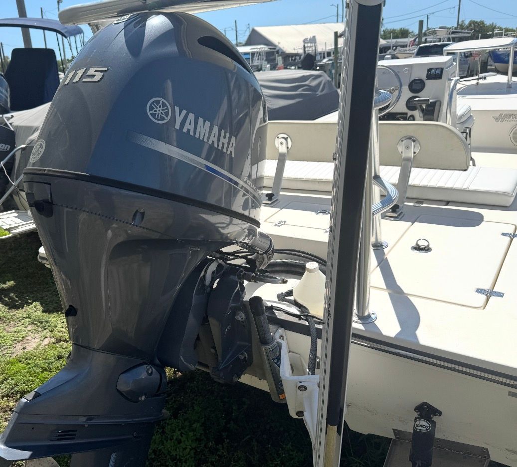 2017 Hewes Redfisher 18 - 15