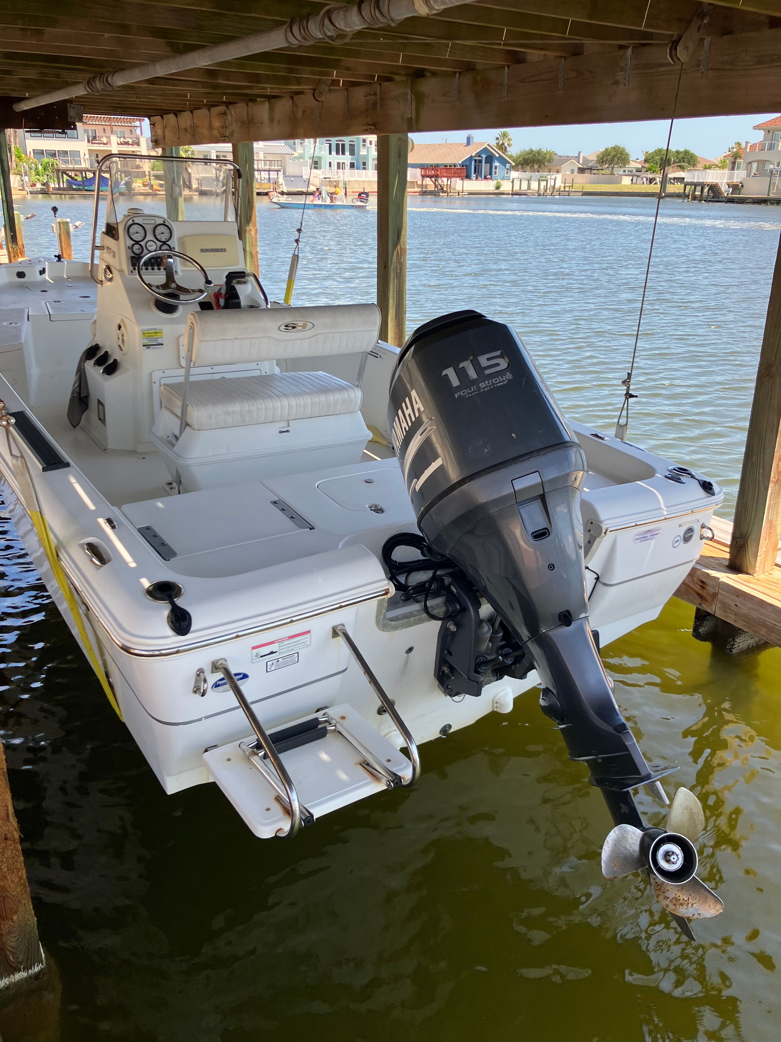 2010 Sea Hunt 19 Xp - 2