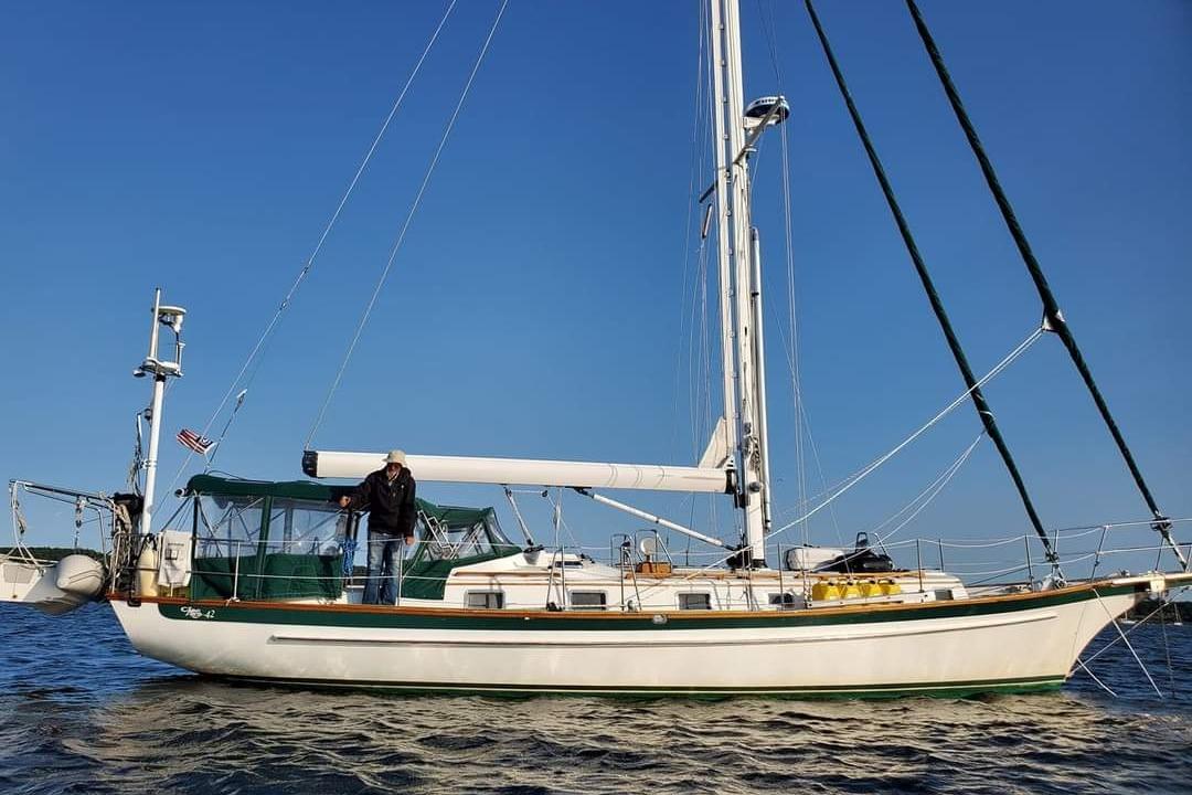 2005 Cabo Rico 42 Cutter