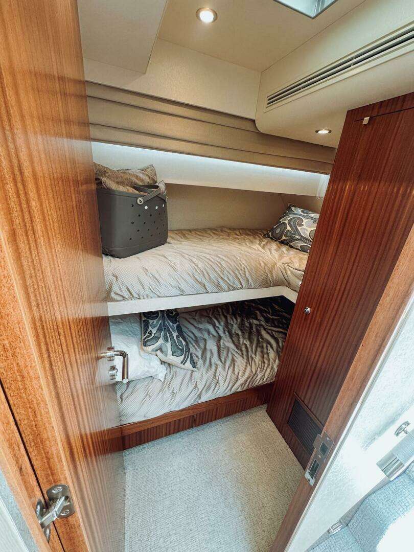 2015 Ocean Alexander 72 - Image 22