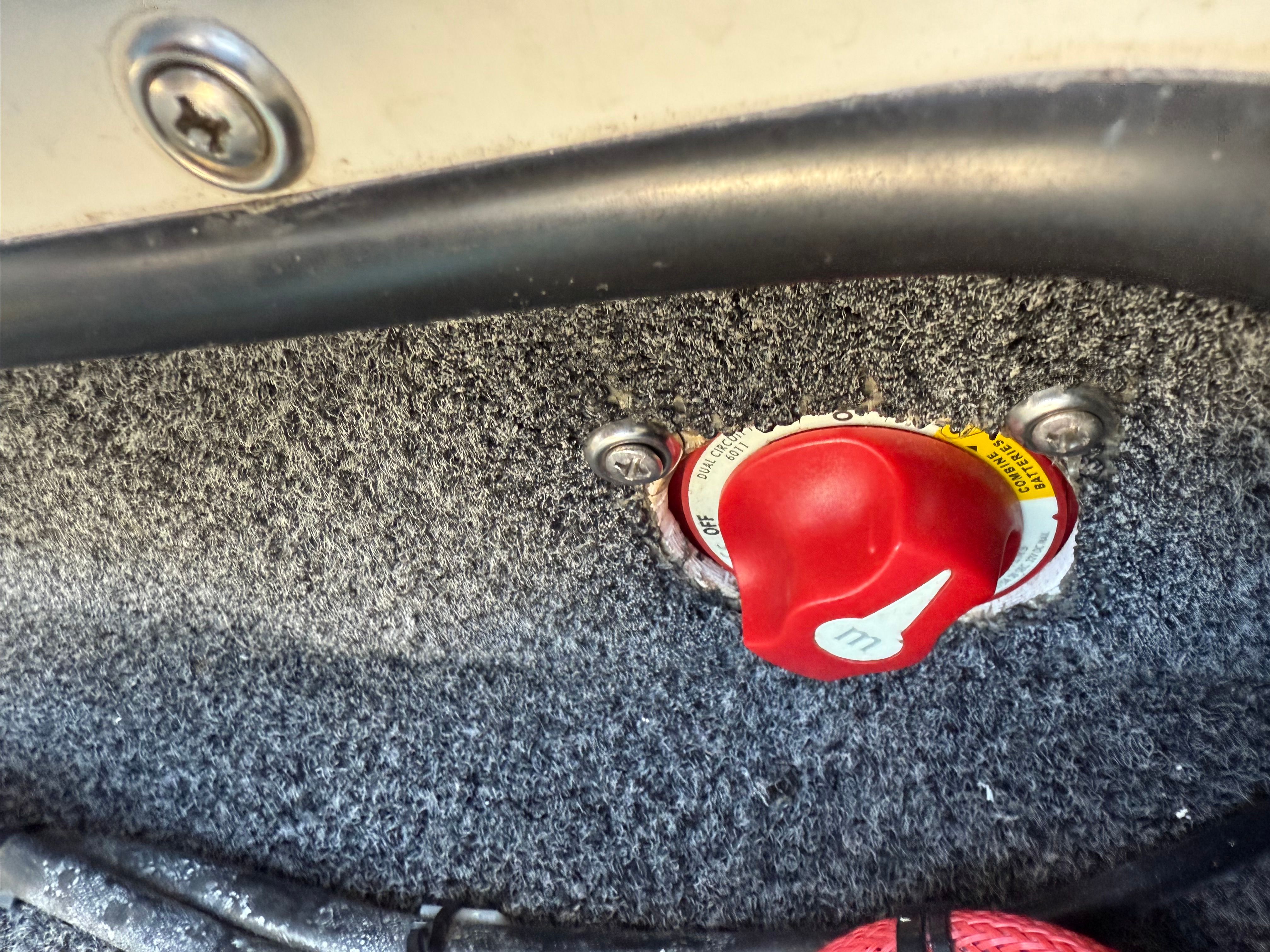 Red battery switch in a 2012 Custom Z3 vehicle.