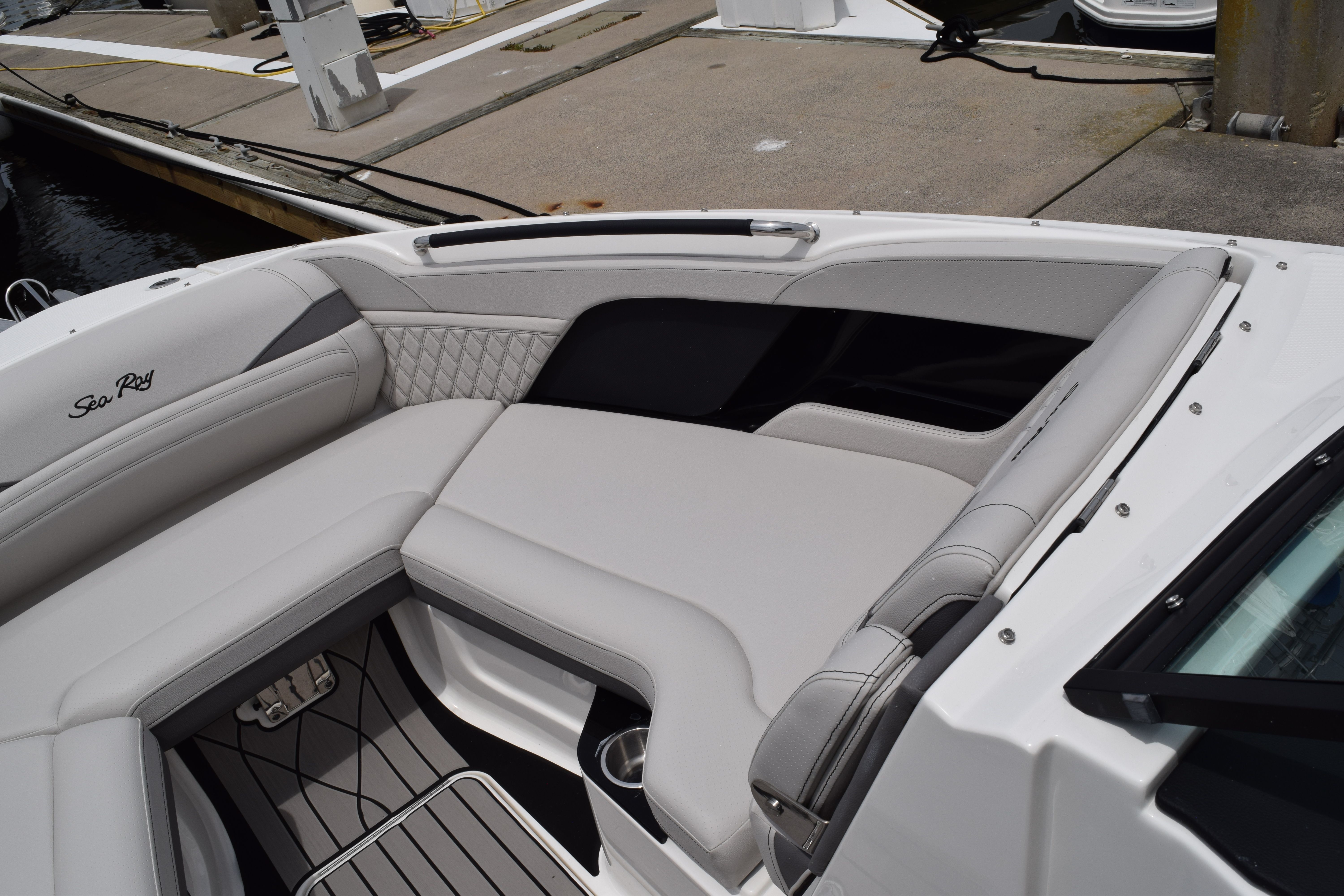 2026 Sea Ray SLX 280 Outboard - 20